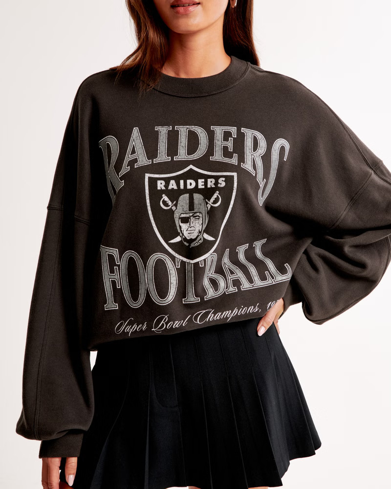 Las Vegas Raiders Graphic Oversized Sunday Crew | Abercrombie & Fitch (US)