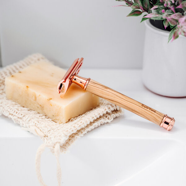 EcoYou - Rasierhobel aus Olivenholz - Rose - inkl. 10 Rasierklingen - Rasierer Nassrasierer | Avo... | Avocadostore DE