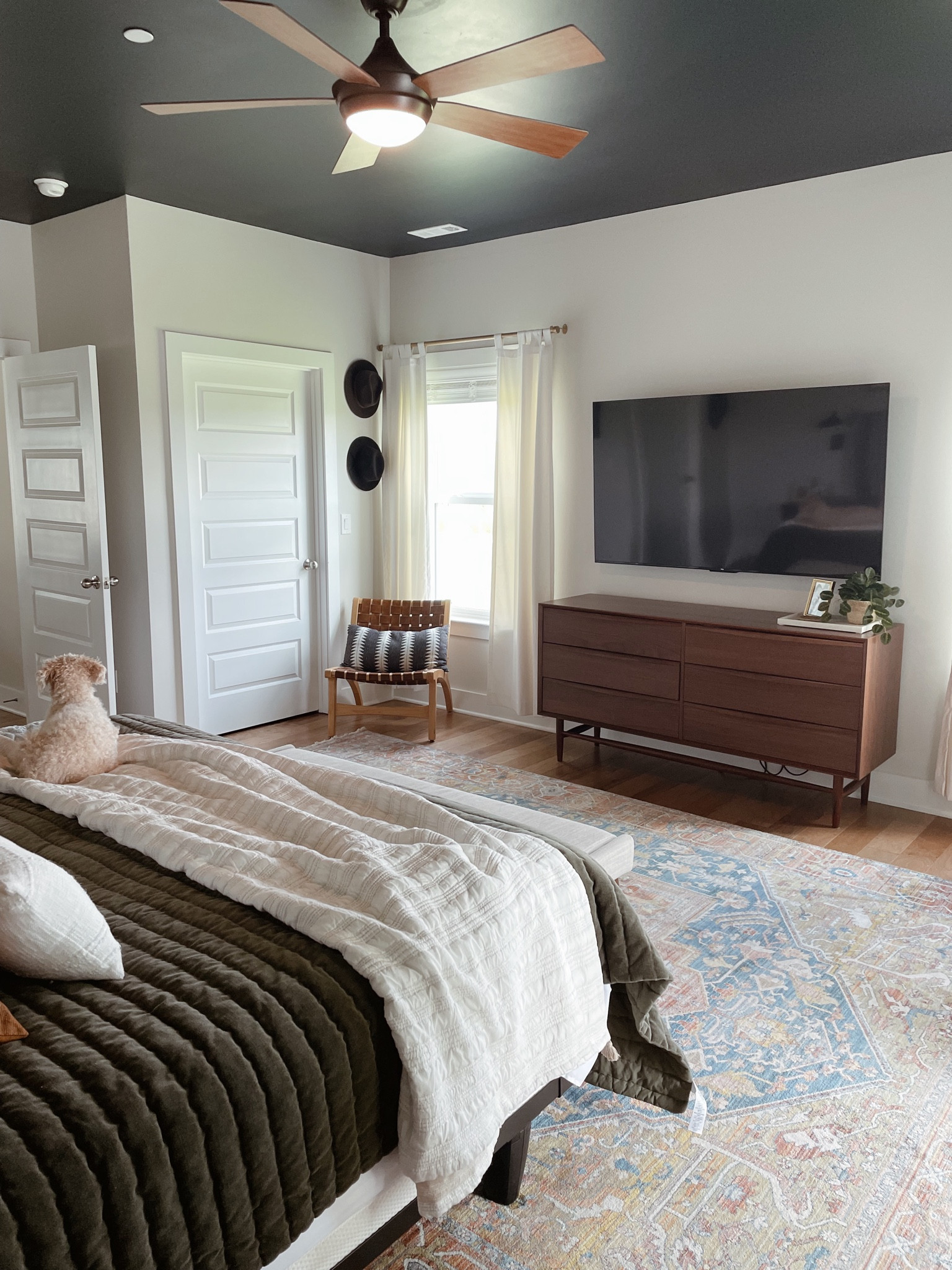 Master bedroom 💫

home decor, master bedroom furniture, master bedroom decor, bedroom design, master bedding, dresser, accent chairs 

#LTKhome