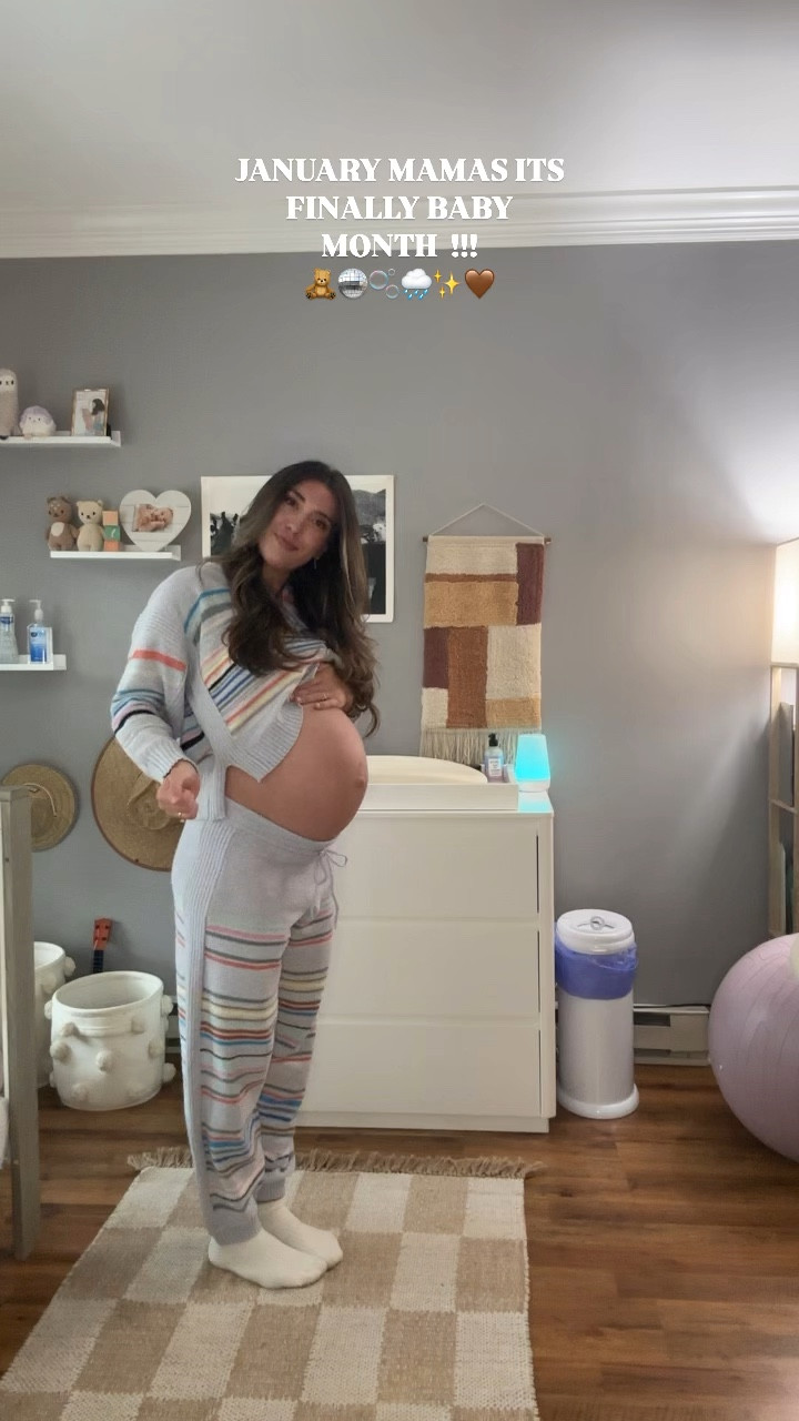 Cutest set from Anthropologie to wear pregnant or not preggers — I’m 37 weeks and 5’7 and wearing a small in the bottoms and medium in the top! 

#pregnancy #pregnant #pregnantbelly #thirdtrimester #37weeks #anthropoligie #dailypractice 


#LTKSeasonal #LTKBaby #LTKStyleTip