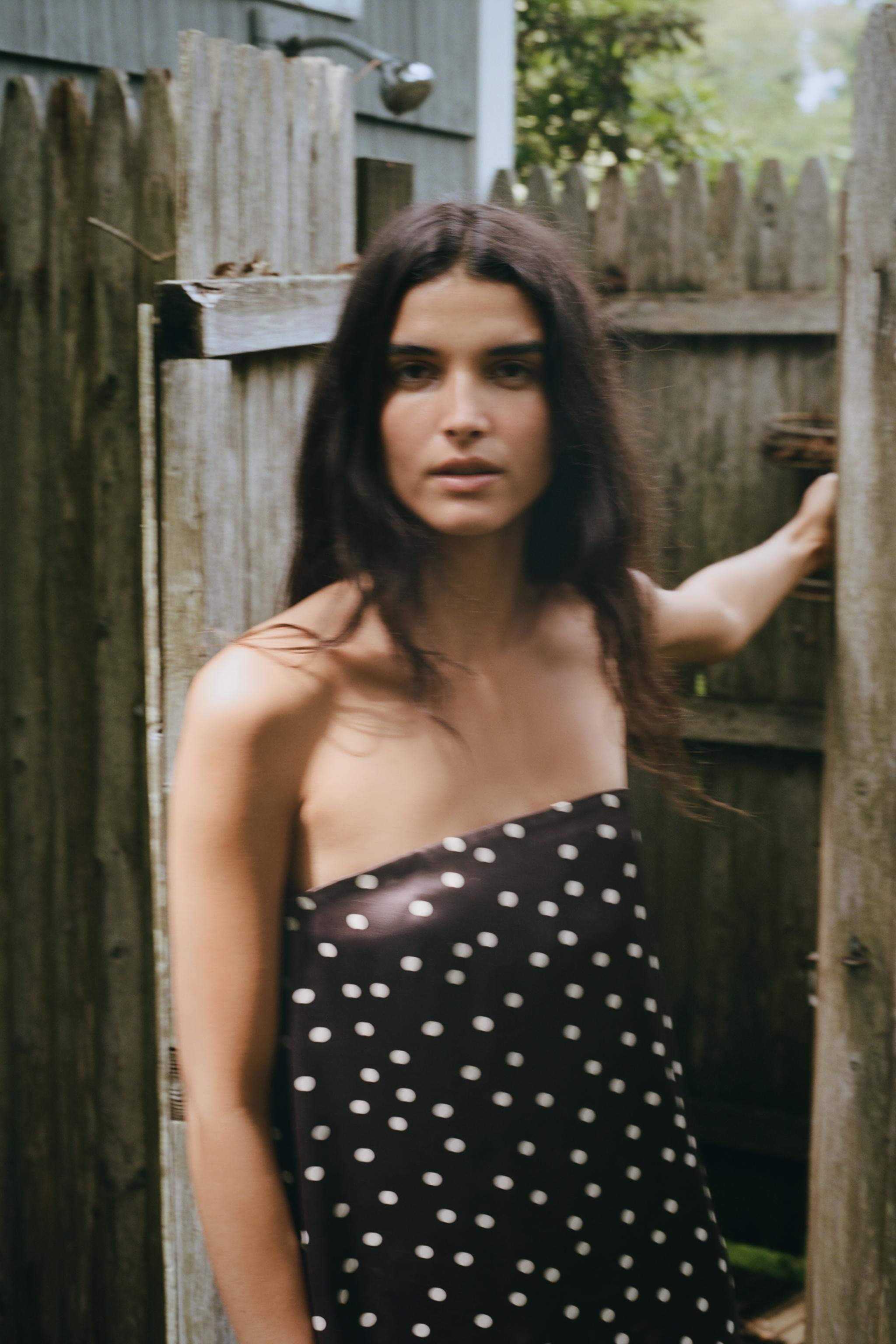 SATIN EFFECT TUBE TOP | Zara US