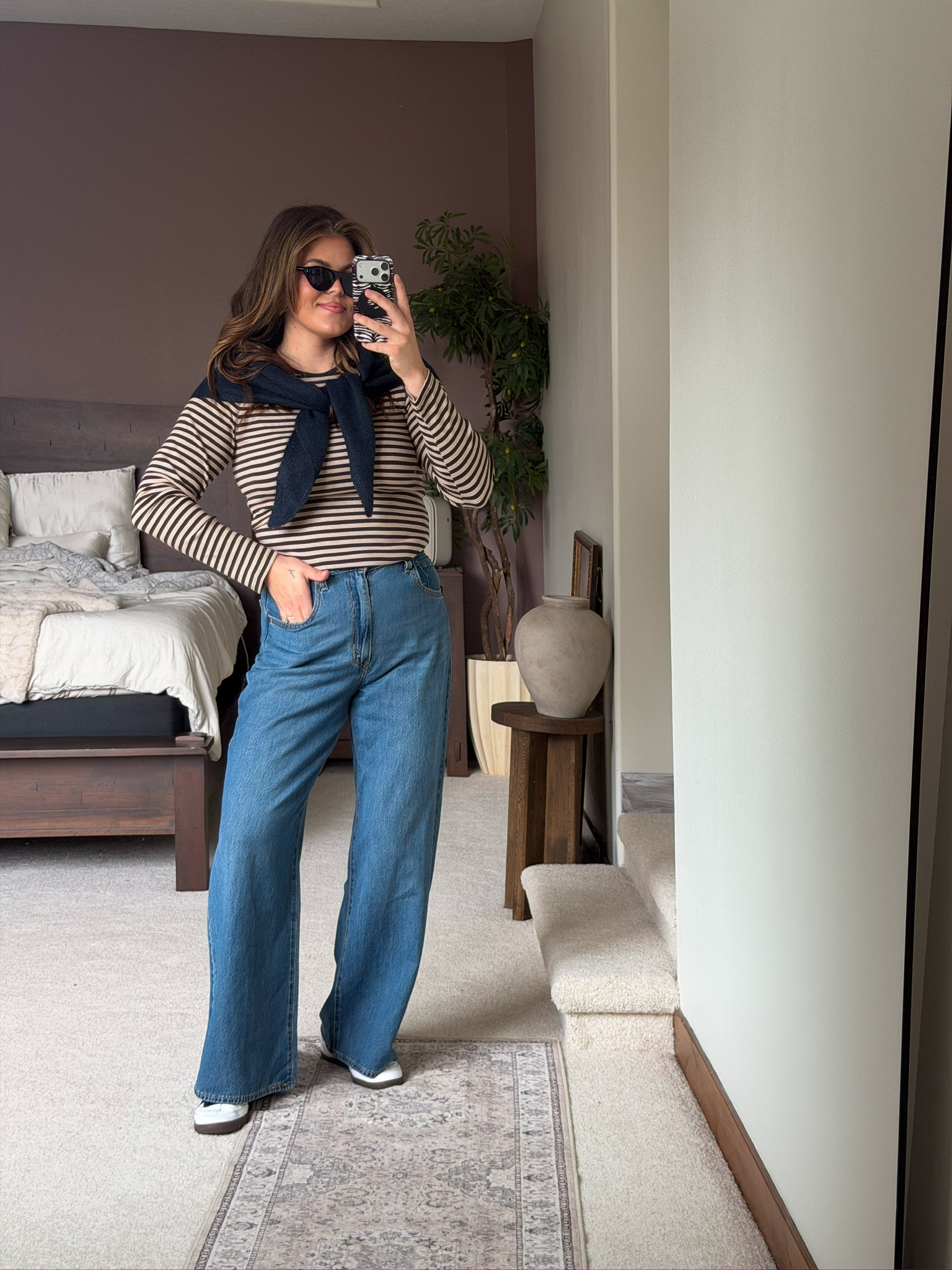 Brunch, shopping, date night fall outfit.

#fall #midsize fall outfit, midsize, mom style, affordable outfit, size 12, size 14 @gap @oldnavy 

 #LTKootd #LTKmomlife #LTKMidsize