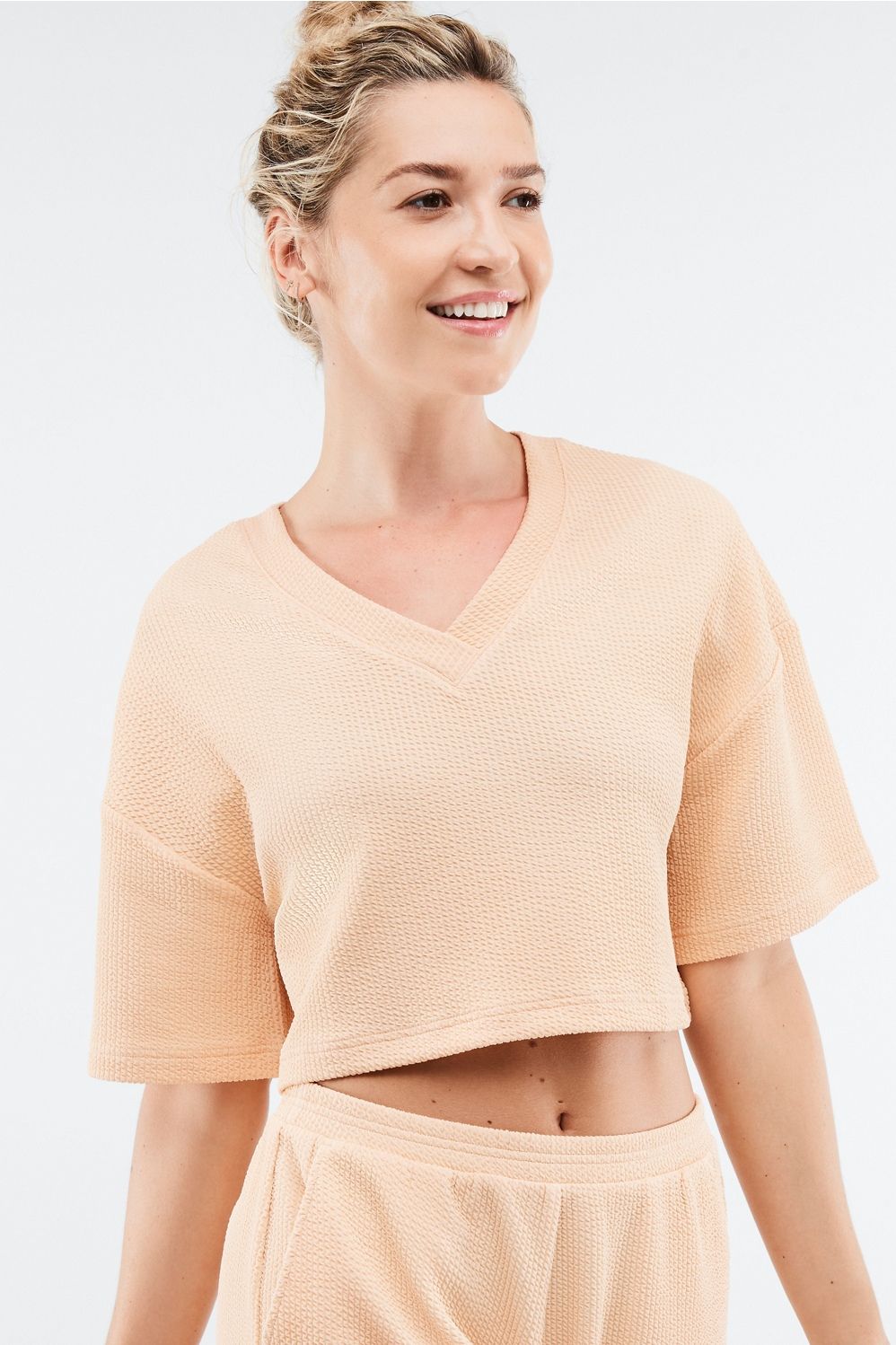 Shannon V-Neck Crop Tee | Fabletics