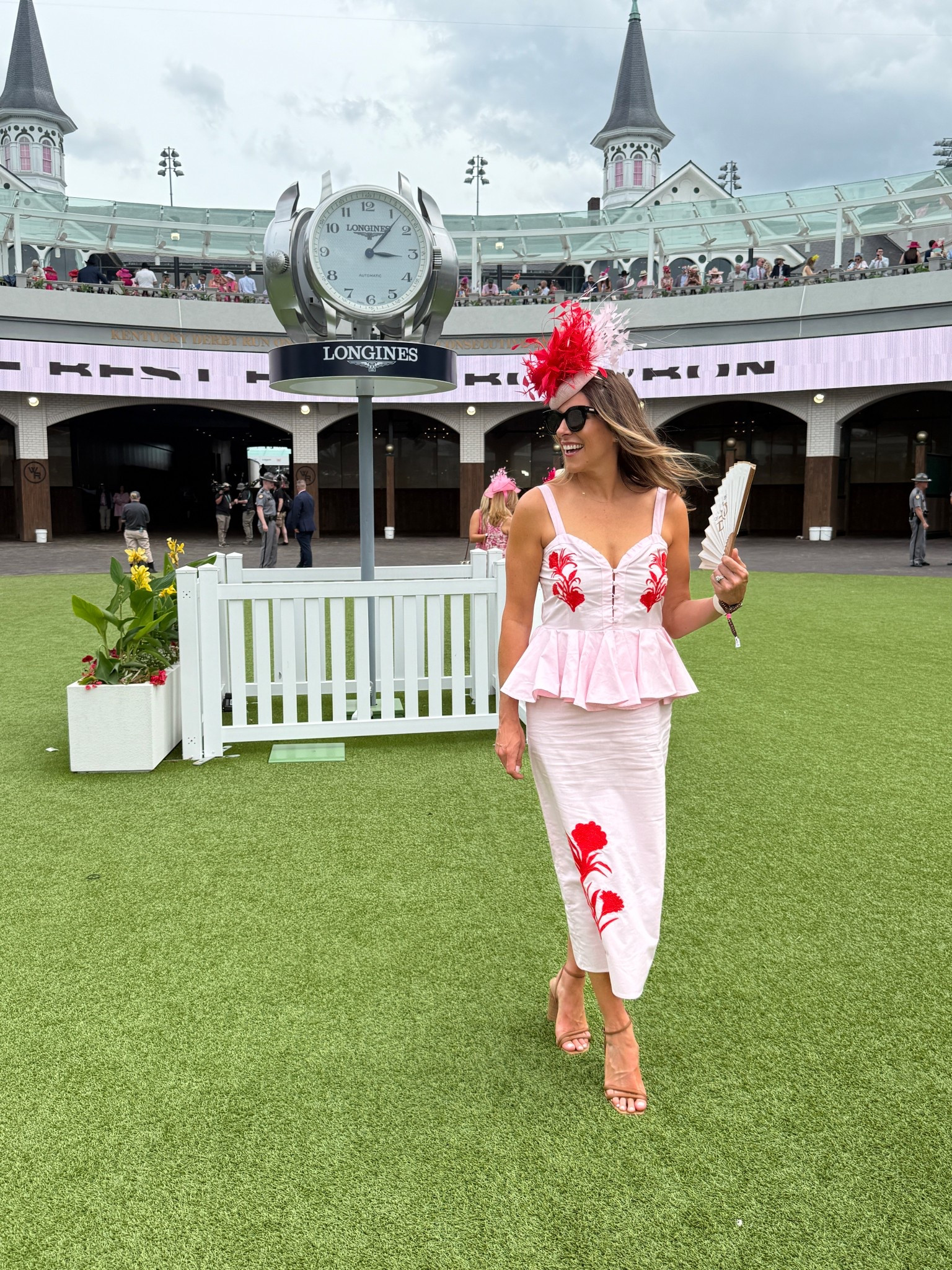 Fanmom pink and red dress 

#LTKStyleTip #LTKSeasonal