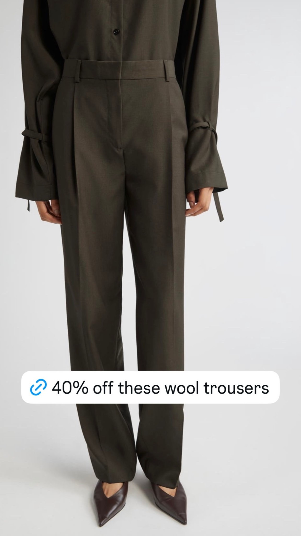 New markdown at Nordstrom. Get these wonderful trousers before they’re gone. 

#classicstyle
#Nordstrom
#Toteme
#summerpants
#workwear

#LTKWorkwear #LTKSeasonal #LTKSaleAlert