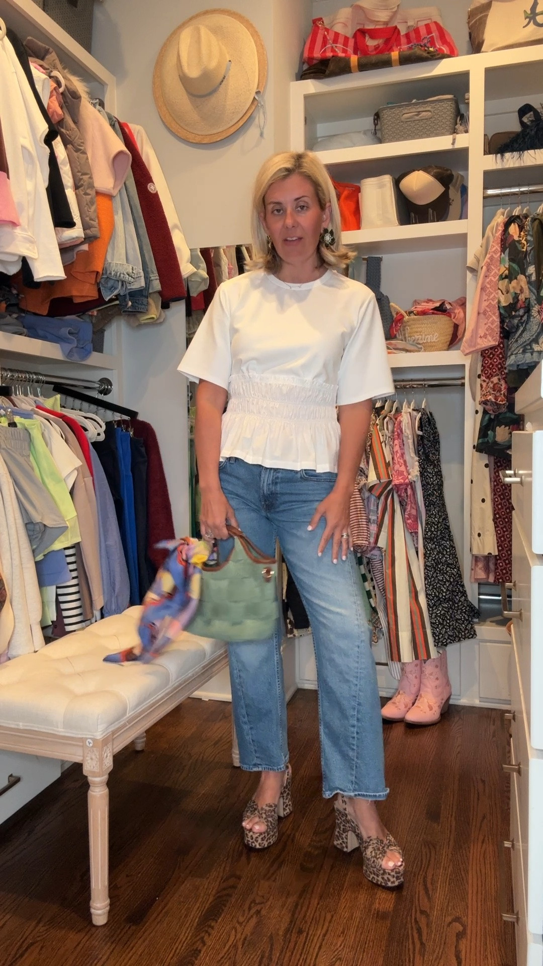 I think this should be our uniform…endless styling possibilities with a white top and jeans. 
Top - xs 
Jeans - 26P
Heels - 8 tts 


#LTKOver40 #LTKstorytime #LTKdayinmylife