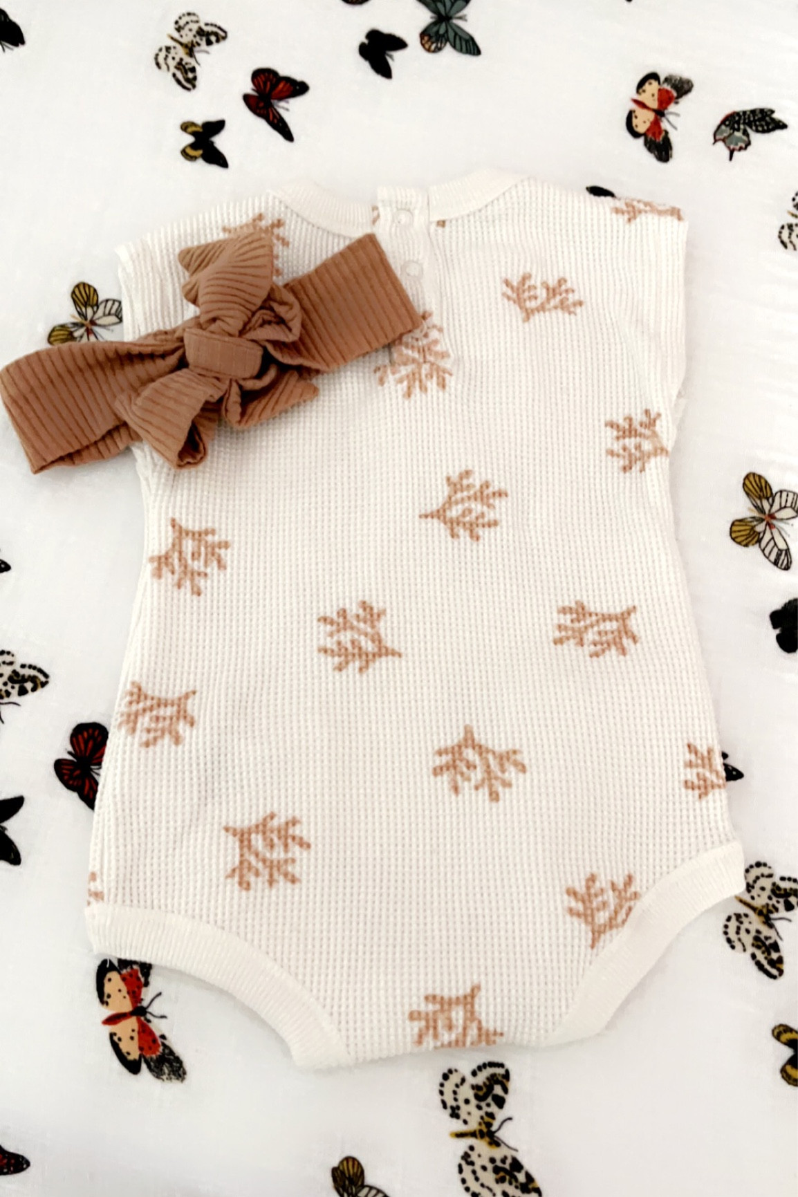 Have you guys seen the new brand at WalMart for kids clothes?!

Think Rylee and Cru meets Spearmint Love meets alll the other upscale brands, but for a fraction of the price! I got the cutest waffle
Knit onesies for the newest babe coming, but got other pieces tagged for the older kiddos too. I wanted it alll 😩😩

#LTKbaby #LTKunder50 #LTKkids