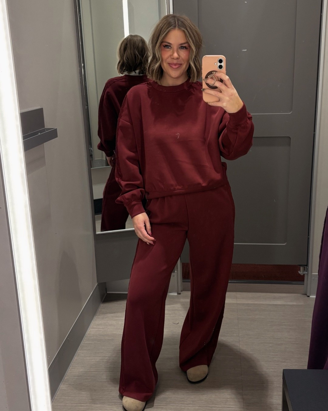 TARGET OUTFIT
You can’t tell in this picture but on both the sweatpants and sweatshirt it has two lace stripes in the same color going down on the pant and arm! It is such a subtle but really cute detail! This material is also that super soft buttery material!
#target #targetfashion #targetstyle #matchingset #sweatpantset #loungewear #comfylook #casualoutfit #comfyoutfit #burgundy


#LTKFindsUnder100 #LTKootd #LTKSeasonal