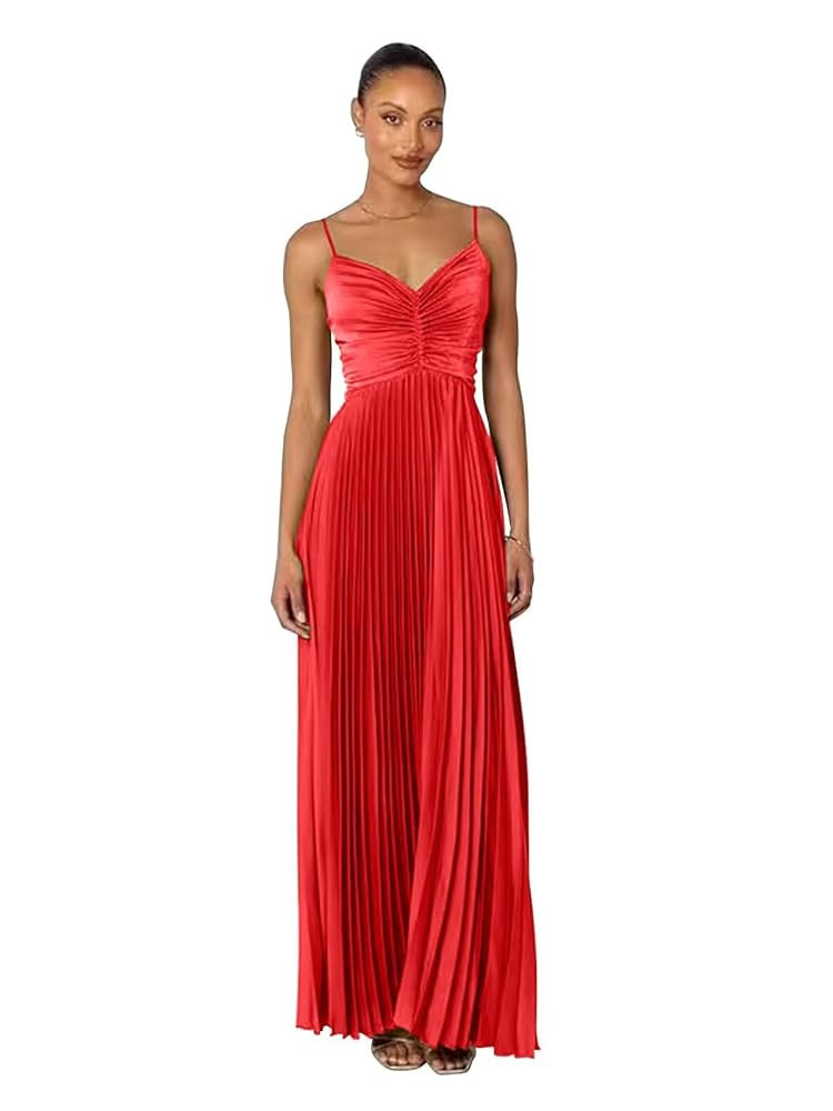 RYANTH Chiffon Long Bridesmaid Dresses for Women Spaghetti Straps V Nevk Prom Dresses Pleated A L... | Amazon (US)