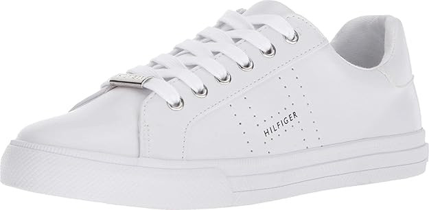 Tommy Hilfiger Women's Lustern Sneaker | Amazon (US)