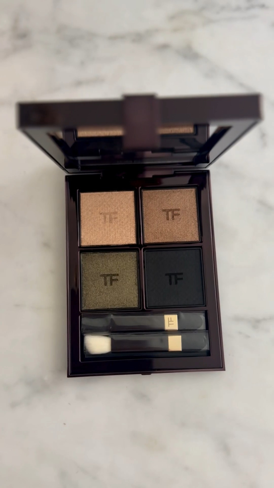 Olive green is a hot trendier for fall, but it’s been my favorite eyeshadow color for 20+ years! It really makes blue eyes pop!! This Tom Ford eyeshadow palette in “Olive Smoke” is even more gorgeous in person. I love it! ❤️

#LTKOver40 #LTKBeauty #LTKdayinmylife