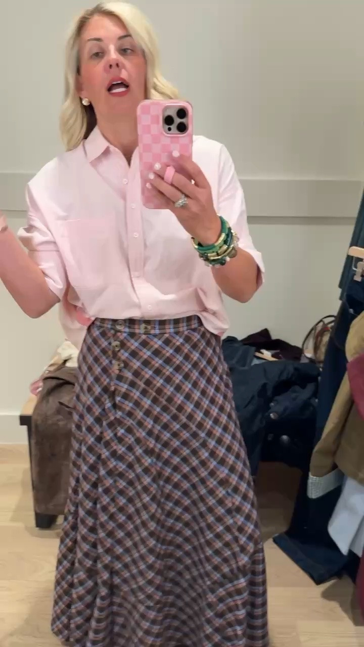 The Mabel with this adorable new plaid maxi skirt is such a yes!! 
Top - xs
Skirt - xs 


#LTKdayinmylife #LTKootd #LTKmomlife