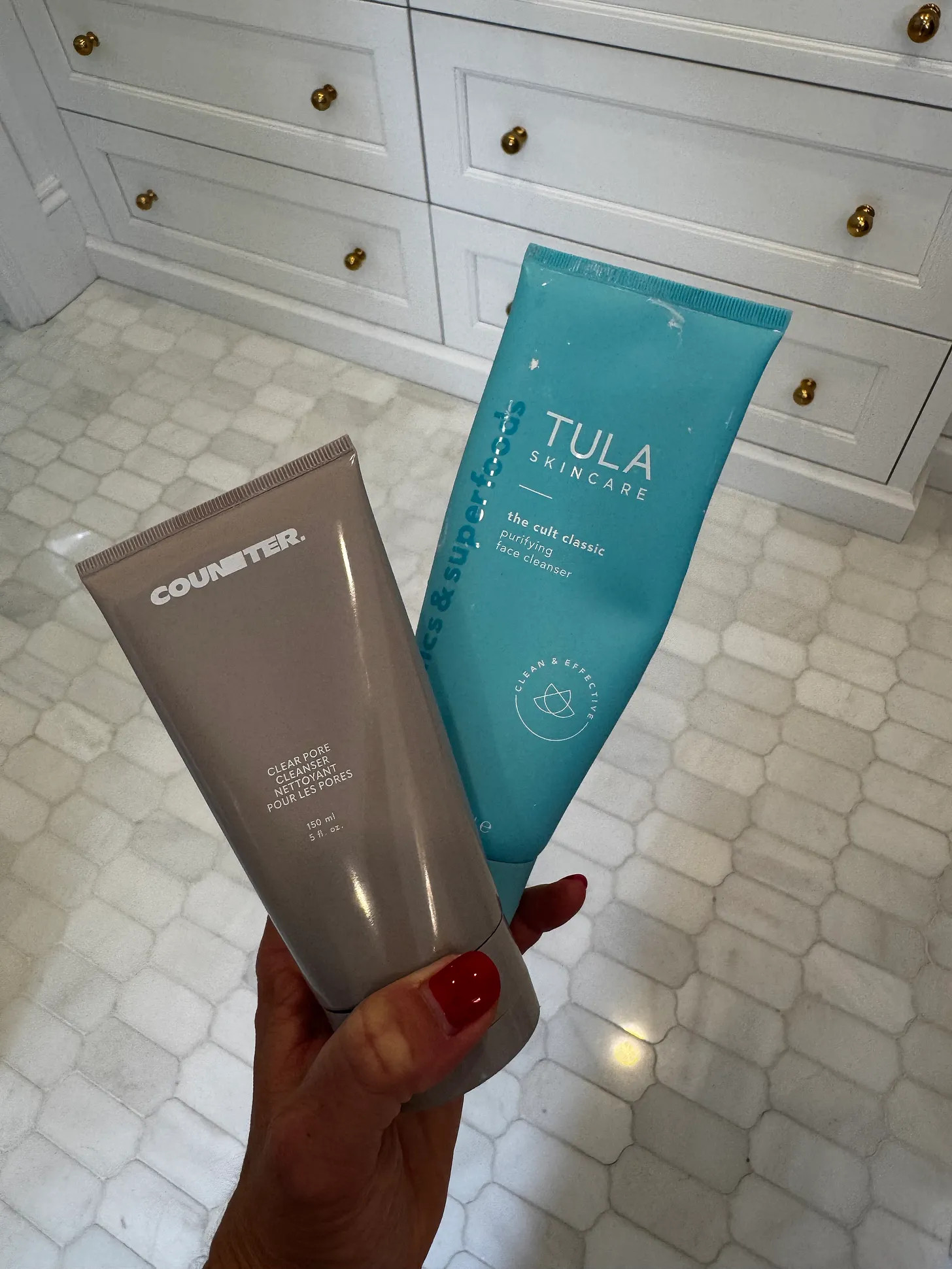 My skincare routine starts strong with these two favorites. Beautycounter at night, Tula in the morning for a fresh glow every day. 😍✨🧴

#FaceWash #SkincareRoutine #MorningSkincare #NighttimeSkincare #Beautycounter #TulaSkincare #GlowingSkin #CleanBeauty #HealthySkin #BeautyFavorites

#LTKBeauty