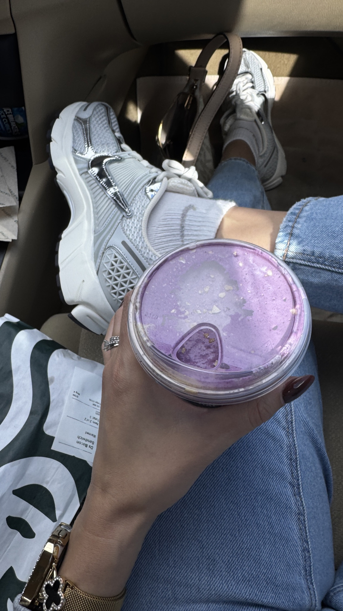 Causal Saturday! ✨🖤 #nike spring drinks are back at Starbucks 

#LTKActive #LTKOver40 #LTKfoodie
