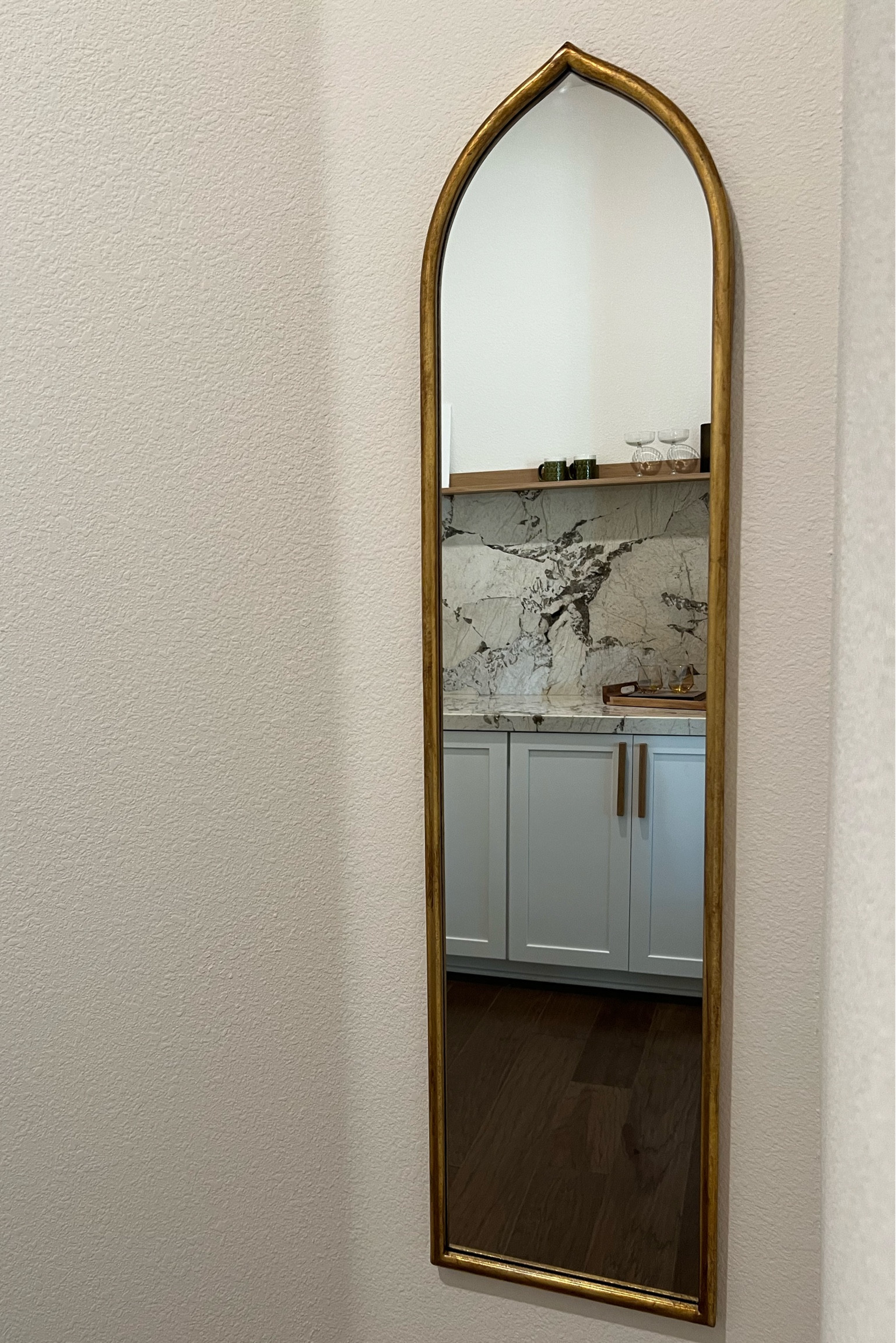 Hallway Antique Mirror 

#LTKhome #LTKstyletip