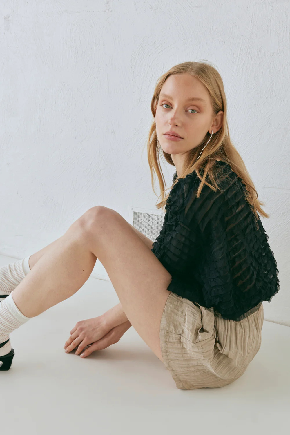 The Sea & I Shorts Taupe | VRG Grl