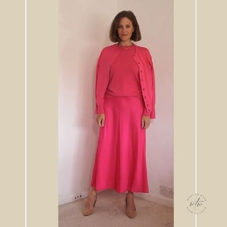 Pink lady, that could an apple or Grease #fashionover50