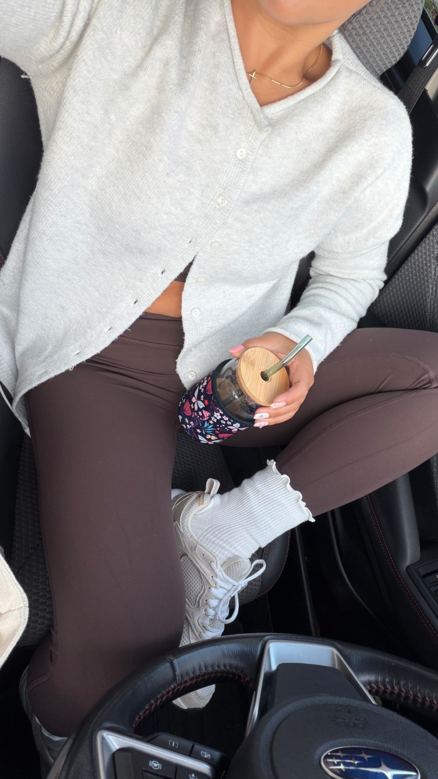 One of my favorite sets!! Wearing a small in everything! This cardigan is one of my favorites too. It just goes with everything. Wearing a medium!

#LTKgrwm #LTKootd #LTKmomlife