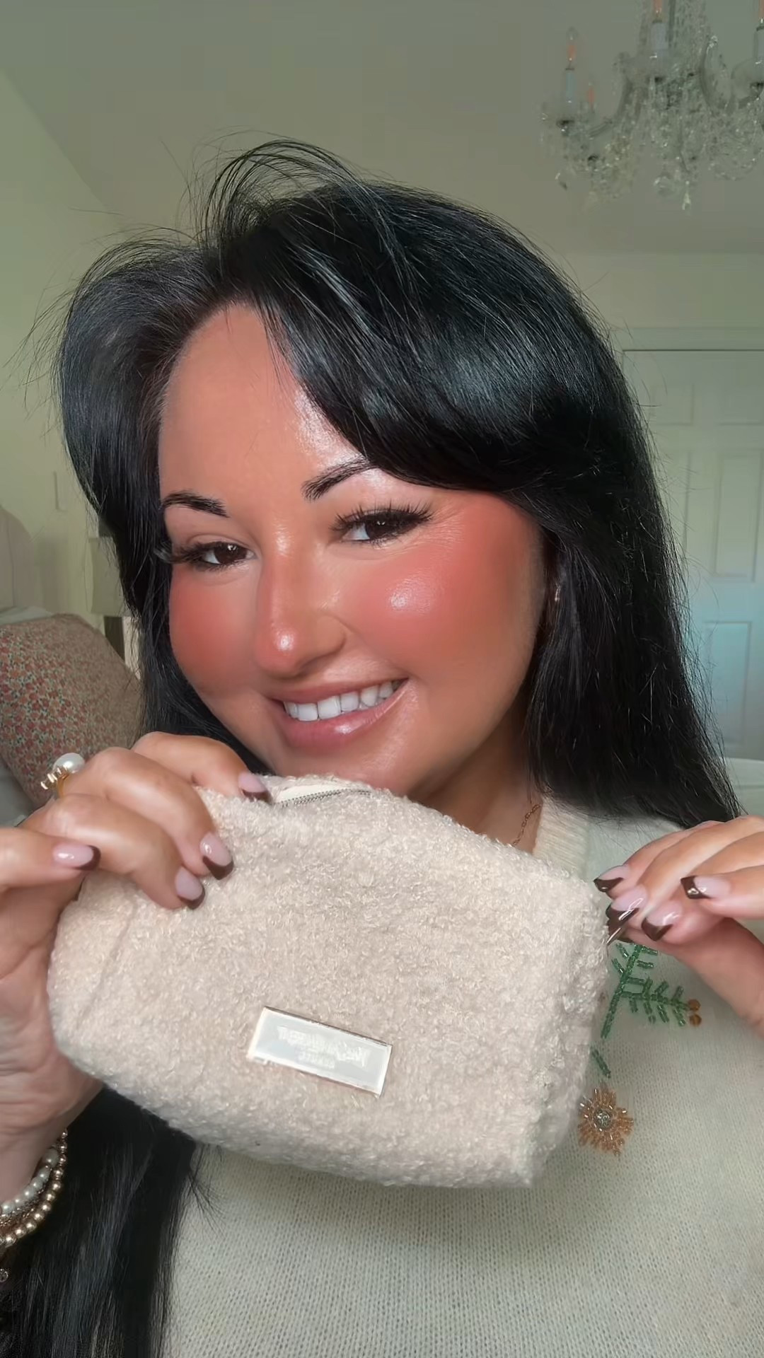 🍂✨ Fall is my favorite season to refresh my beauty and style routine, and I’ve linked all of my current obsessions on LTK. Think brown lip combos, glowy everyday makeup, cozy chic outfits, and NYC-inspired fall style — everything you need to feel polished and luxe this season. You can shop my exact LTK beauty favorites, fall fashion finds, and capsule wardrobe essentials all in one place. From luxury lip oils to trending blushes to timeless autumn staples, my edit is ready for you to save + shop. 🛍 #LTKBeauty #LTKMakeup #LTKFinds #LTKStyle #LTKFall

#LTKBeauty #LTKSeasonal