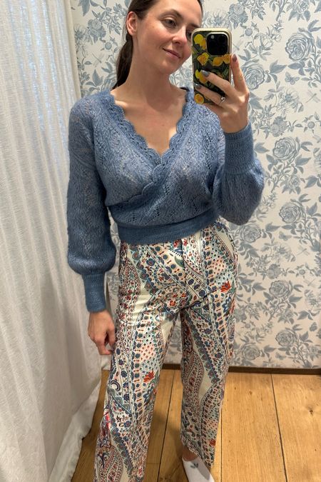 Sezane try-on - pants and knit wool sweater -
This sweater is so lightweight and can be worn with the cut in the front or in the back #sezane #frenchstyle

#LTKSeasonal #LTKStyleTip #LTKWorkwear