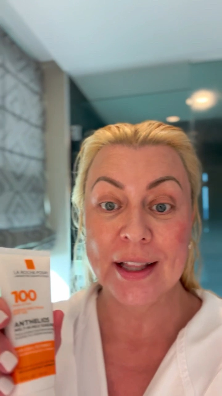 Evening skincare routine while on vacation 🌙🤍