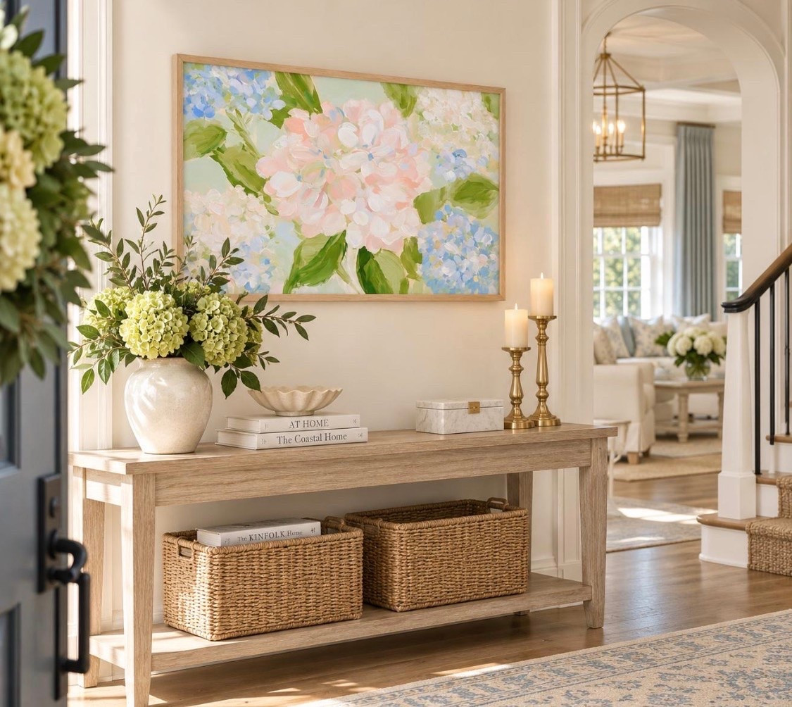 Pastel hydrangeas + preppy coastal color = the prettiest wall refresh 🌸🩵 This soft pink, blue & green floral print is perfect for a college dorm, bedroom, coastal home, or grandmillennial gallery wall. An easy way to add color without overwhelming your space.

Digital download • Print at home or your favorite print shop • Multiple sizes included

#PreppyDecor #DormRoomDecor #CollegeDorm #DormRoomInspo #CoastalDecor #GrandmillennialDecor #HydrangeaArt #FloralWallArt #GalleryWall #BedroomDecor #CoastalGranddaughter #PrintableWallArt