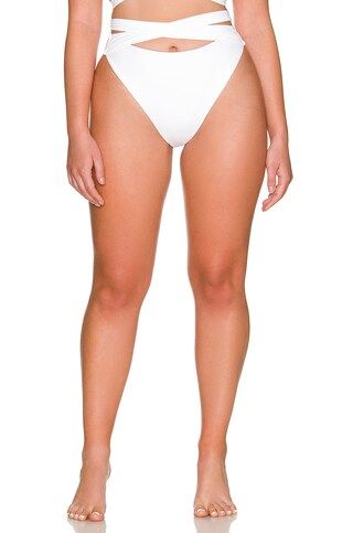 Good American 10 Ways To Wear Bikini Bottom in White from Revolve.com | Revolve Clothing (Global)