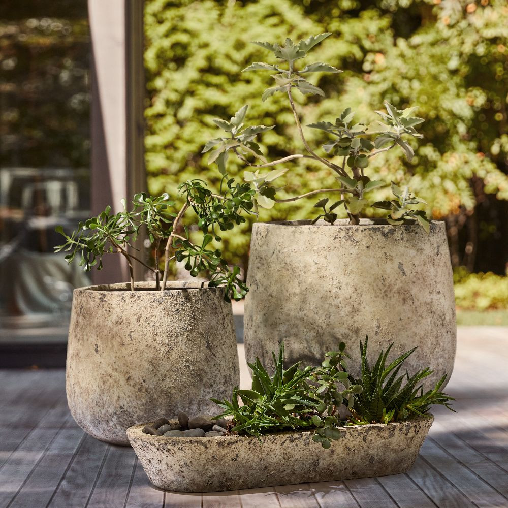 Large Floor - 21.7"D x 19.1"H | West Elm (US)
