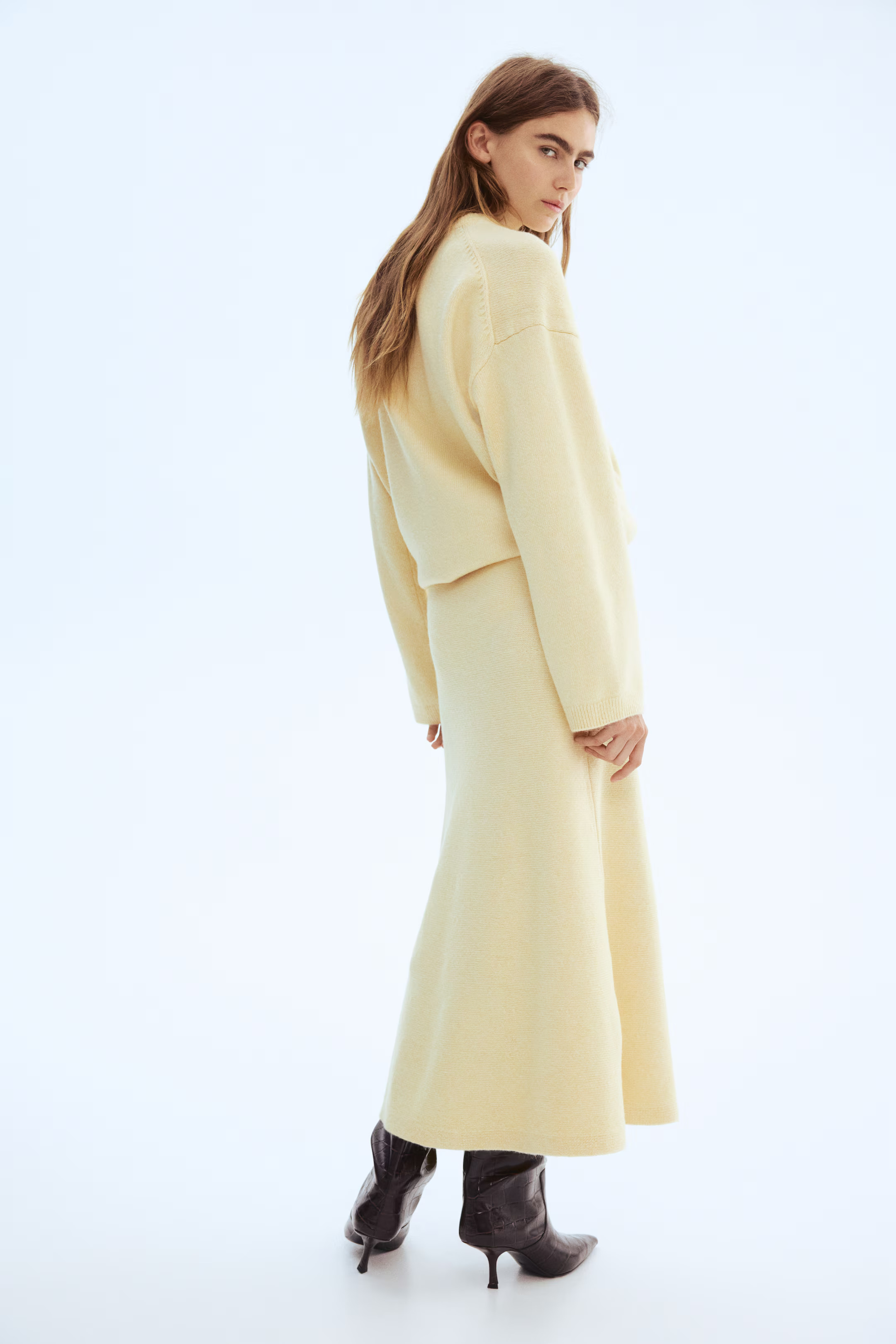 Ausgestellter Strickrock | H&M (DE, AT, CH, NL, FI)