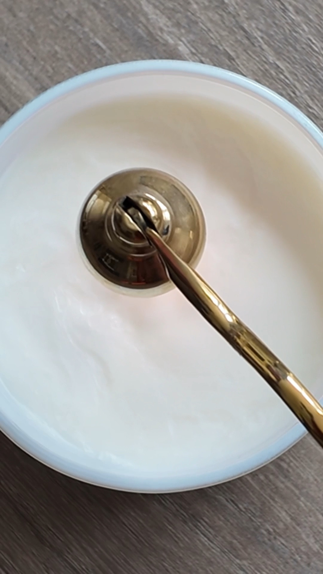 I like ending the evening the same way I started it.

Using a candle snuffer to gently put out the flame and close the jar — simple and intentional.

I linked the candle tools I use below 👇🏽 

#LTKHome