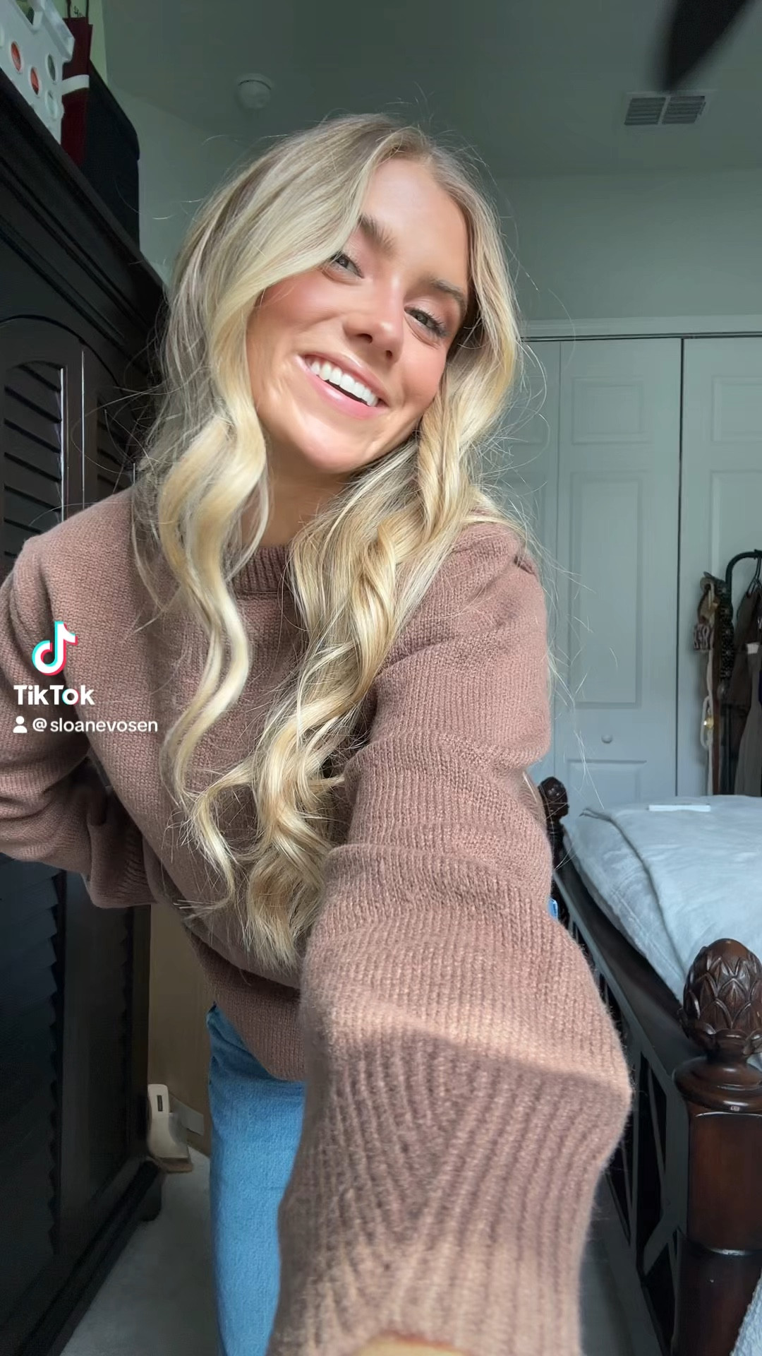 Brown knit cozy sweater is from TikTokShop! The jeans are from American Eagle dreamy drape denim jeans  

#LTKFindsUnder50 #LTKWatchNow #LTKSeasonal