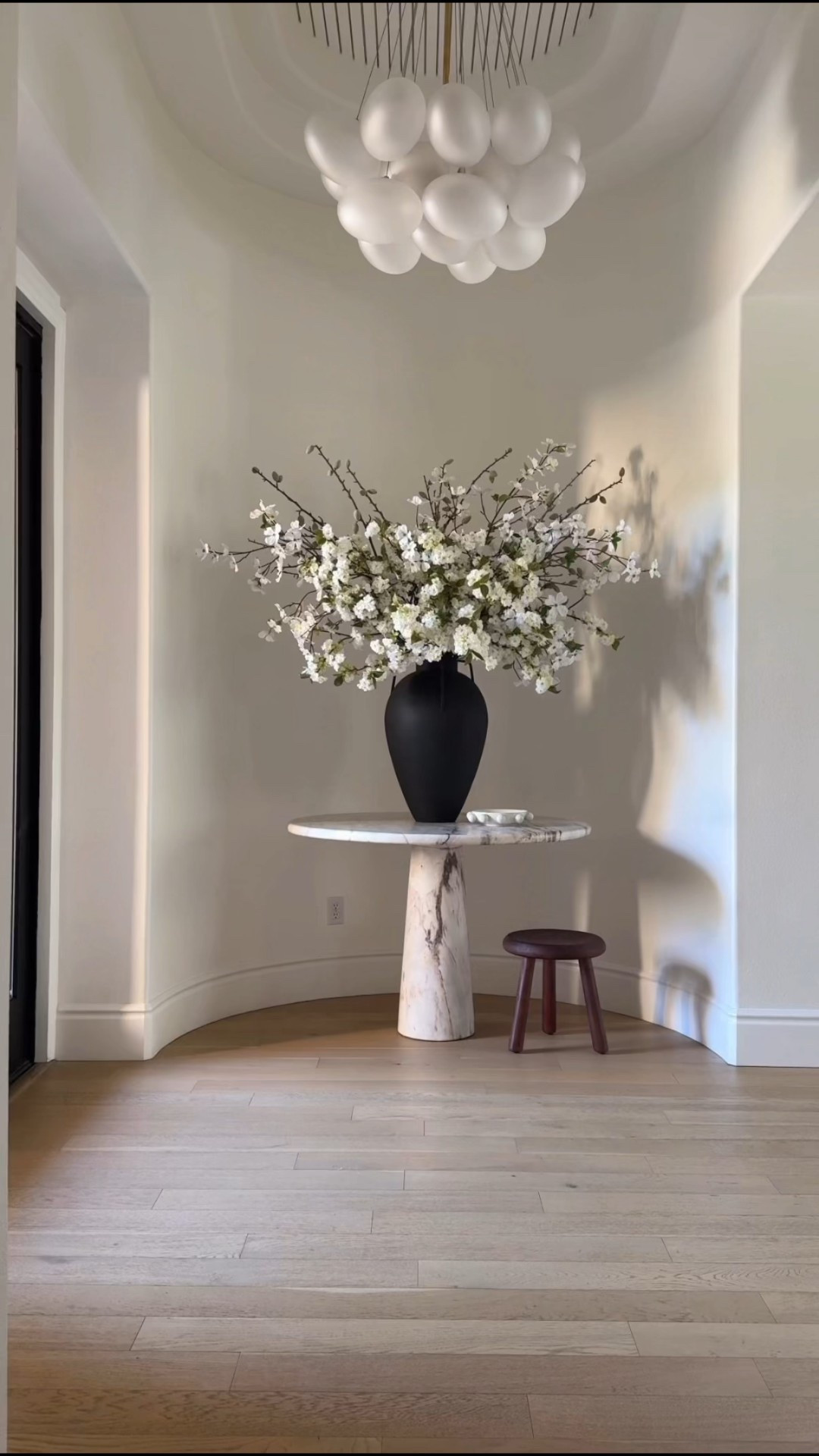 Entryway styling 

#LTKStyleTip #LTKFamily #LTKHome