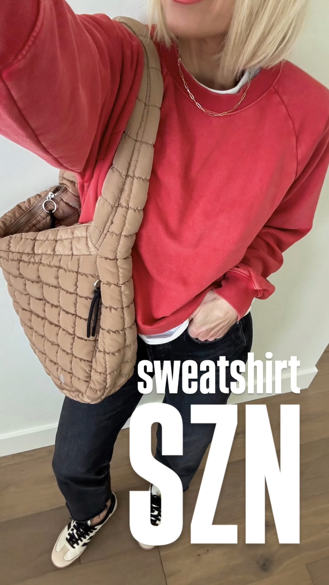 🚨 New colors just dropped in my favorite vintage-style pullover! Obsessed with how easy it is to throw on for that effortless, cozy vibe.

Layered over my go-to white Levi’s tee—the BEST white tee for layering under sweatshirts & sweaters because it doesn’t cling like the cheap ones. 🙌

Linked everything for you on LTK!
#LTKMostLoved #LTKUnder50 #LTKFallStyle #CozySeasonStyle #LayeringEssentials


#LTKSeasonal #LTKautumn #LTKOver40 #LTKSeasonal