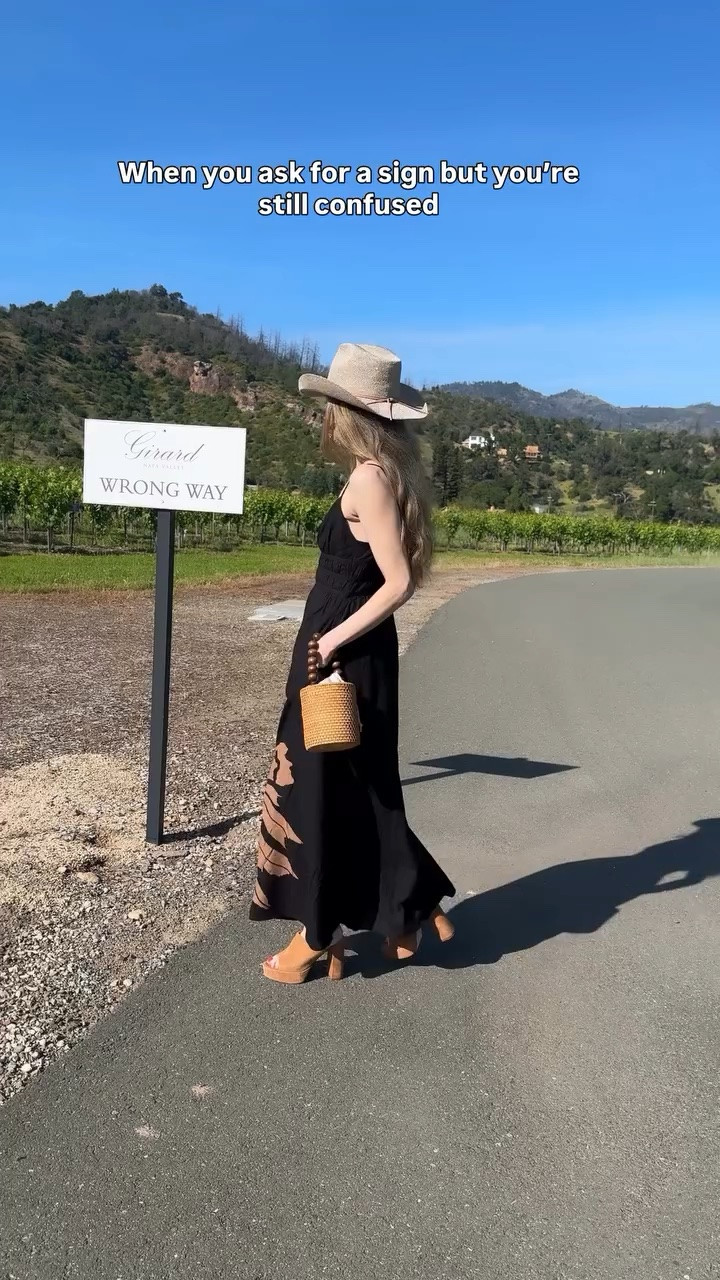 Typical 😉 comment shop to shop my linen dress, comfy platforms and raffia bucket!

#relatable #styling #fashiontrends #trending #outfitinspiration