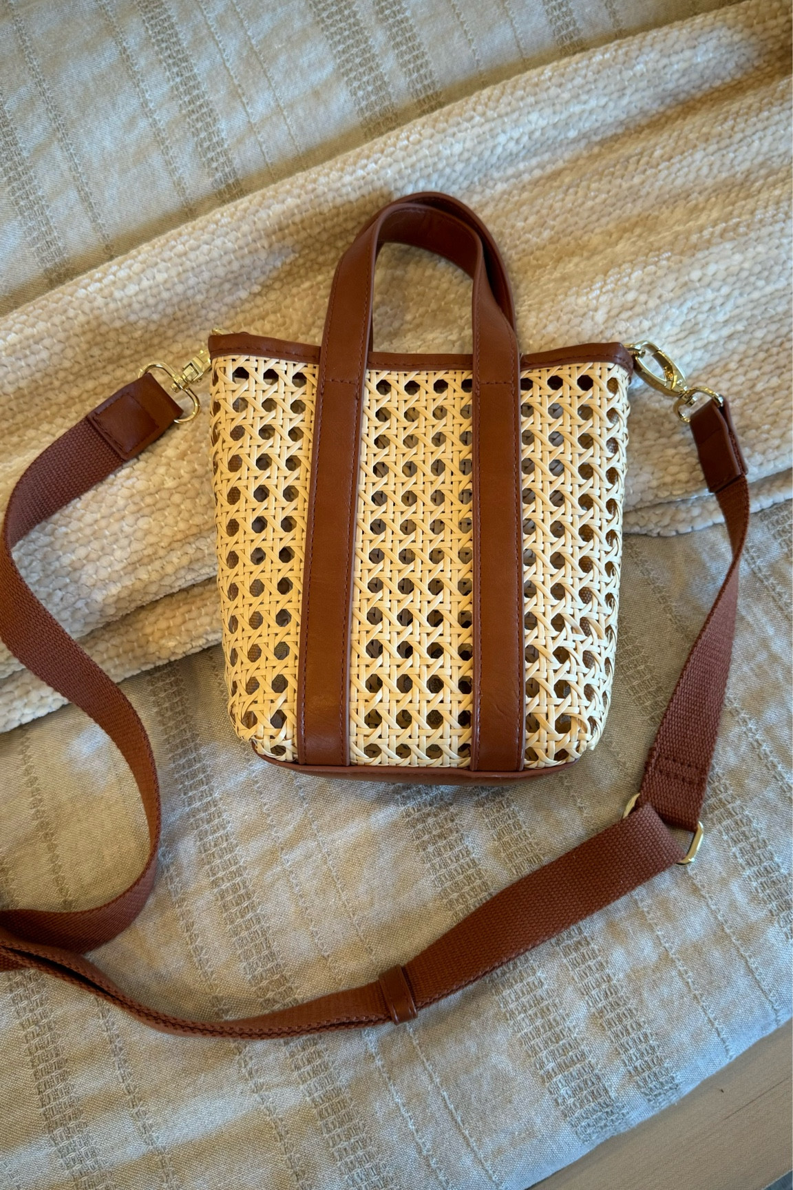 Target crossbody purses 