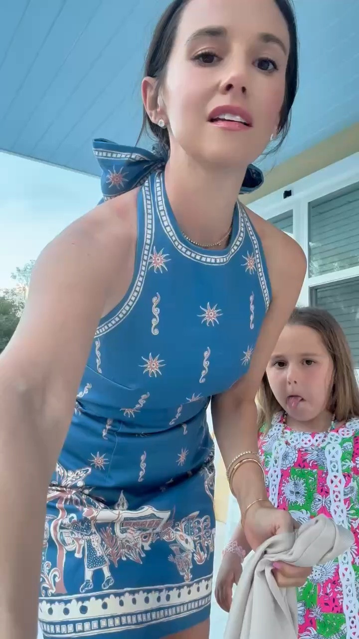 Love the shape of this dress for a fun date night out or vacation! And Eloise is too cute in her Lilly Pulitzer dress 

#LTKootd #LTKgrwm #LTKTravel