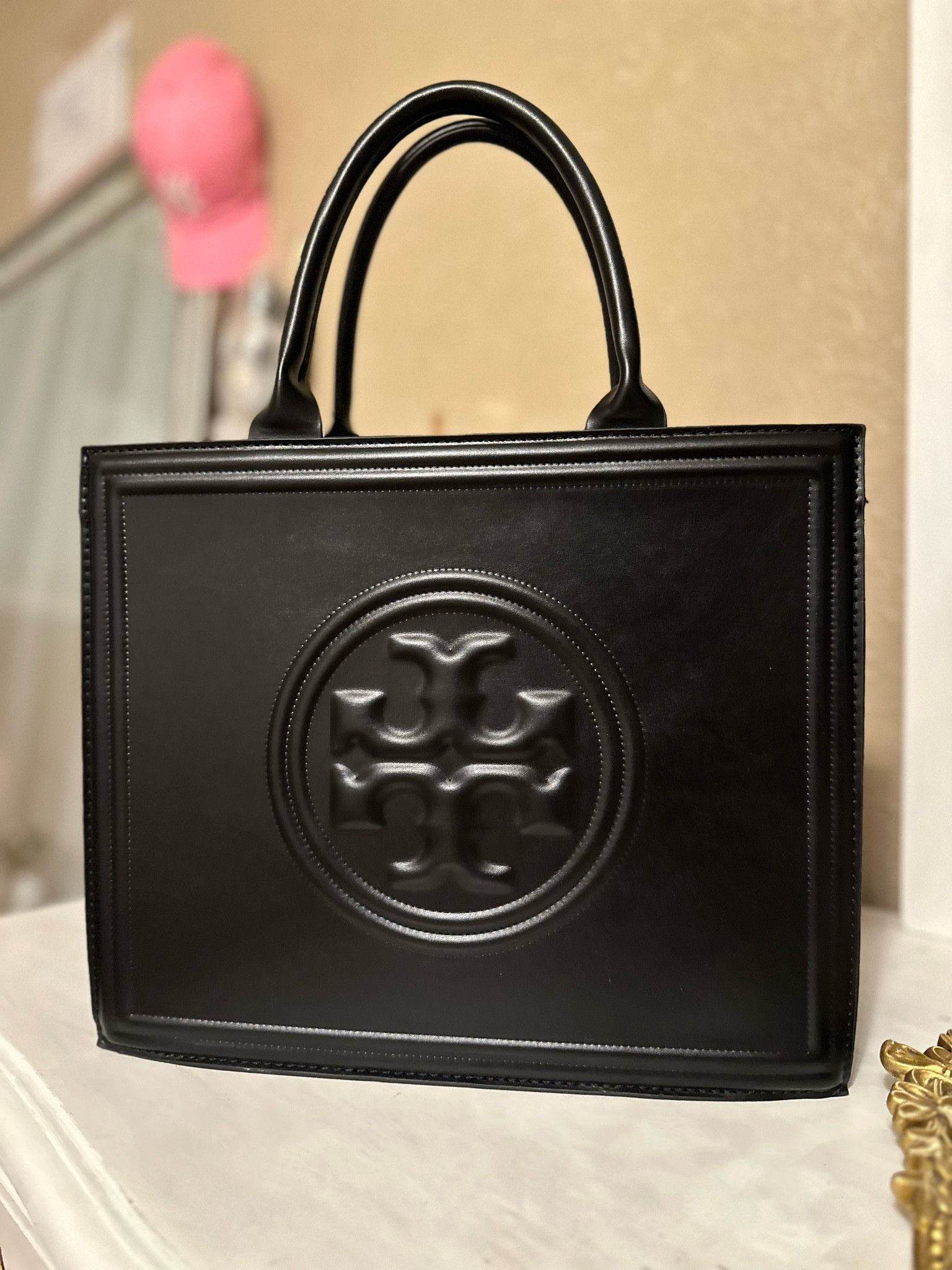 for everyone asking about my tote bag, I linked three similar ones down below ⬇️ mine is currently out of stock 🫶🏼

#LTKStyleTip #LTKWorkwear