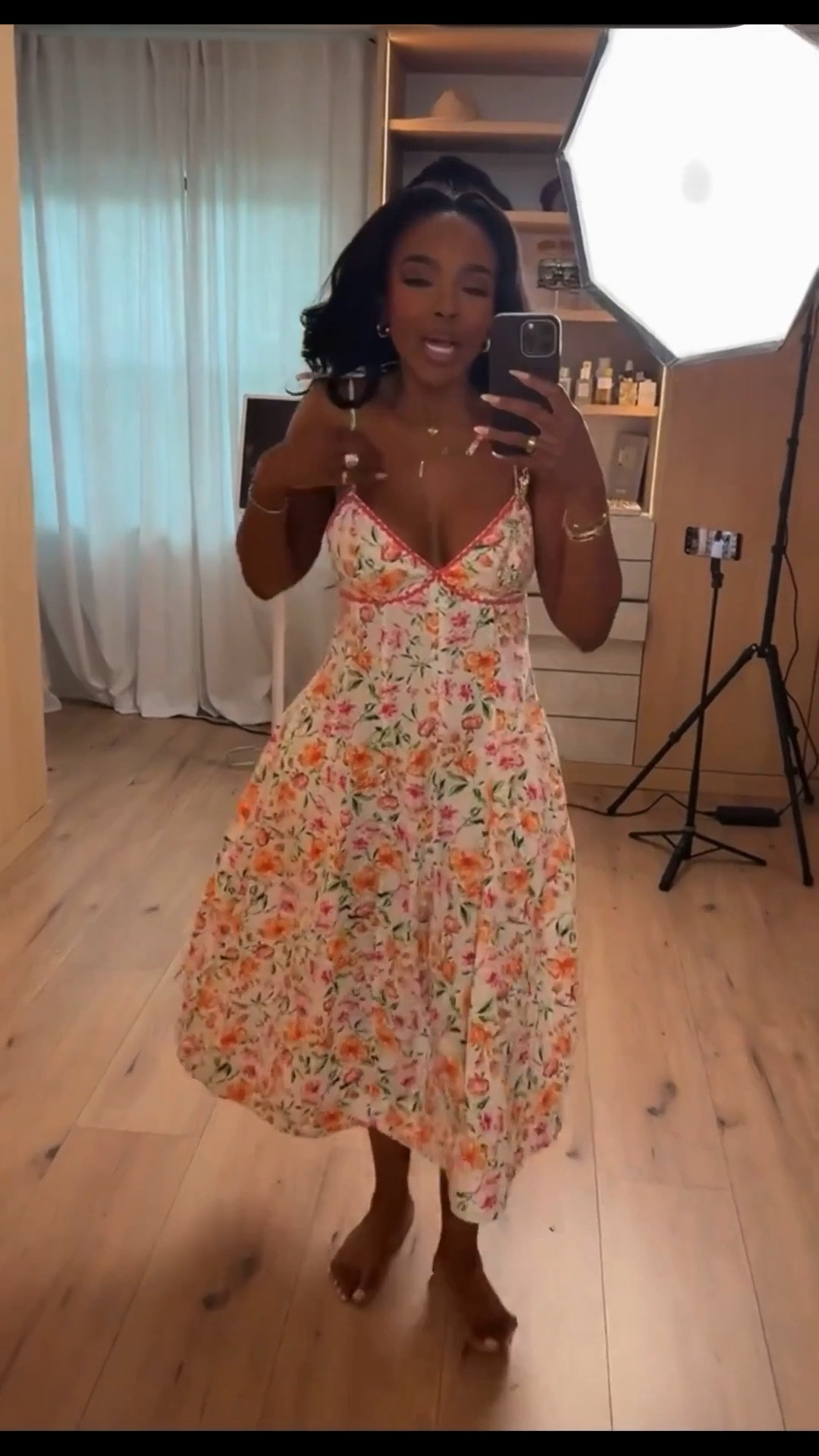 Scroll to shop this flirty floral midi dress 🌸

A feminine floral like this is a timeless piece you’ll keep reaching for—easy to style, lightweight, and perfect for warm weather. Dress it up or down to keep your cost per wear low all season long.

Perfect for brunch, vacations, daytime dates, and summer outings.

📏 Measurements: 5’4”, 140 lbs, 34D bust, 27” waist, 40” hips

Follow me on Instagram and YouTube @kirasfashionfinds