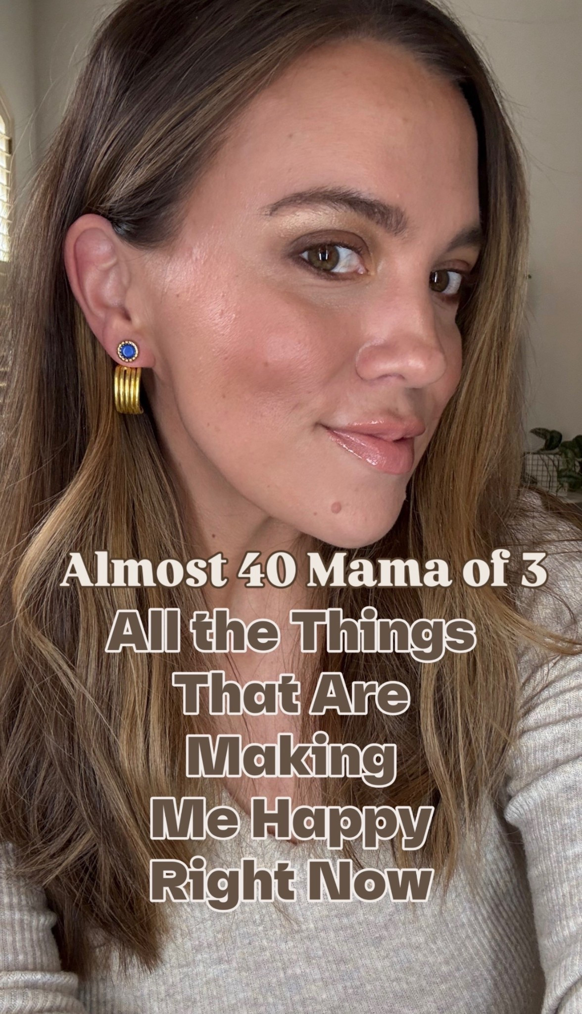 I’m an almost 40 year old mom of three, and these are the things making me so happy right now!

eyeliner - shade 466 pearly bronze
blush - 015 cherry
eyeshadow - seashell

#LTKselfcare #LTKmomlife #LTKBeauty