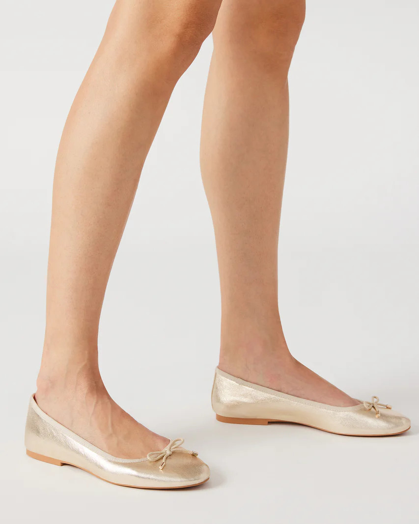 BENITA Gold Ballet Flat | Women's Flats | Steve Madden (US)