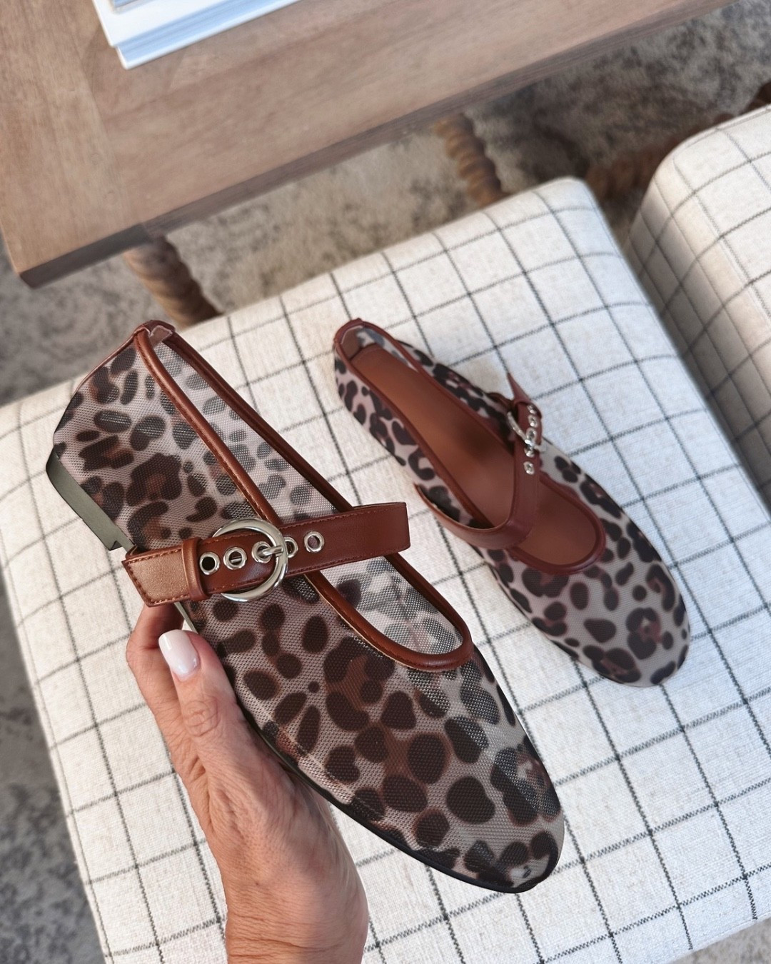 Leopard mesh flats