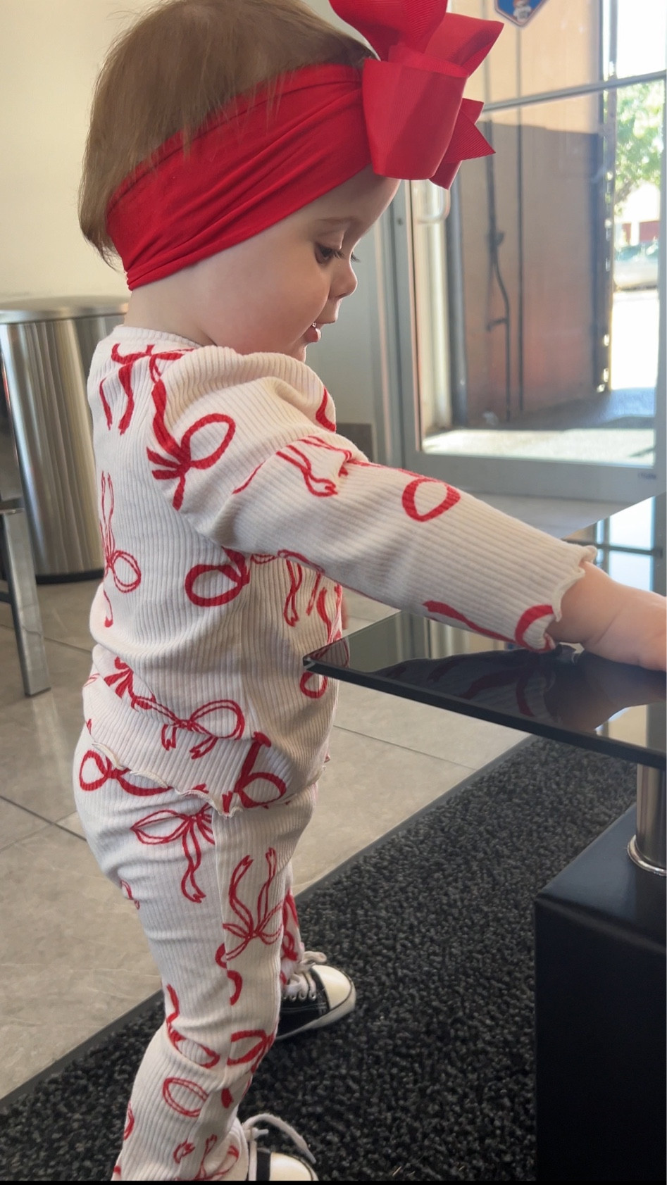 Baby girl toddler holiday bows set target Christmass

#LTKBaby #LTKHoliday #LTKSeasonal