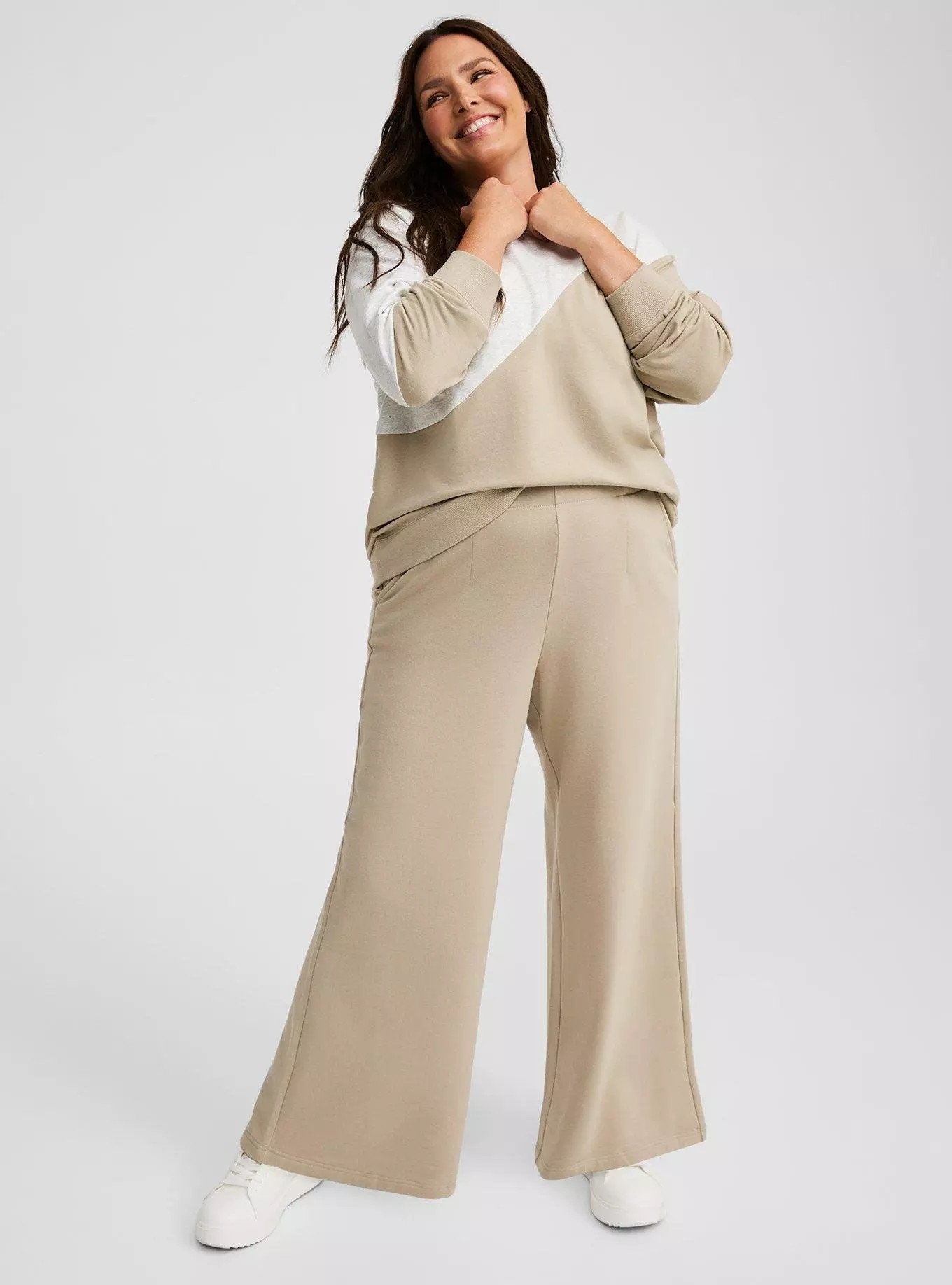 Pull-On Wide Leg Fleece High Rise Pant | Torrid (US & Canada)