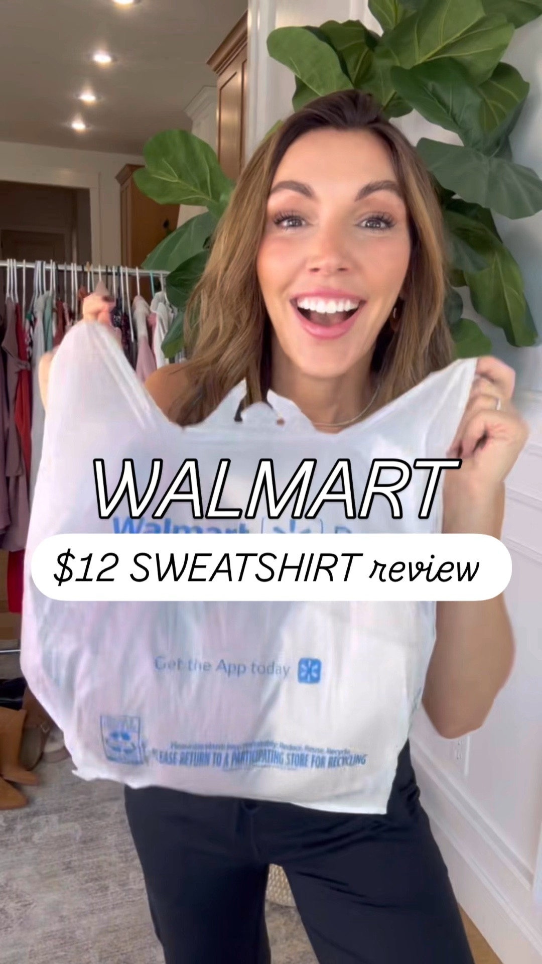 #walmart #fallfashion #sweatshirt 
Wearing medium in this PERFECT sweatshirt! 

#LTKFindsUnder100 #LTKStyleTip #LTKFindsUnder50