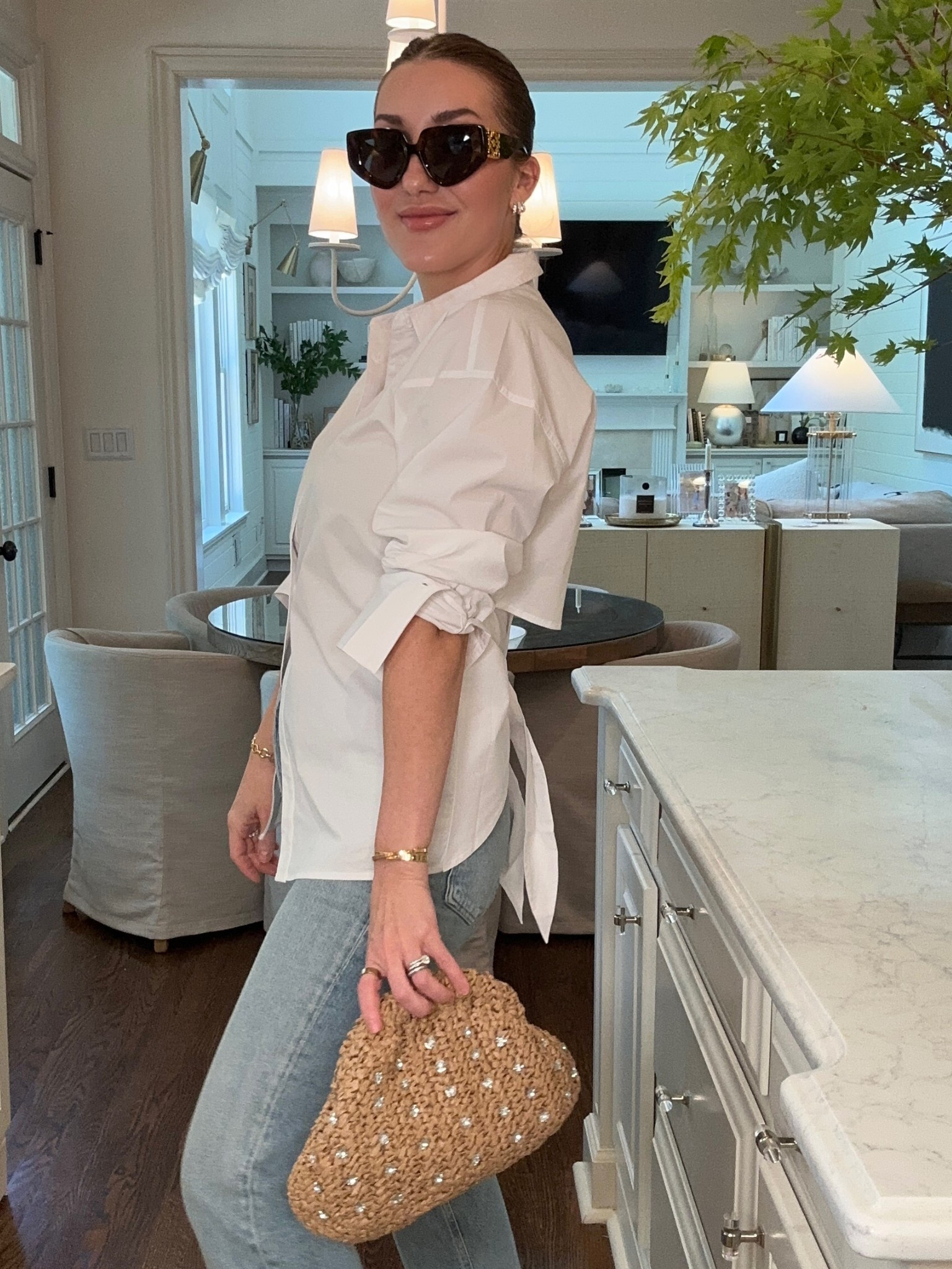 Obsessed with this $25 bag (a dupe for the $250 designer version 💫)

#LTKootd