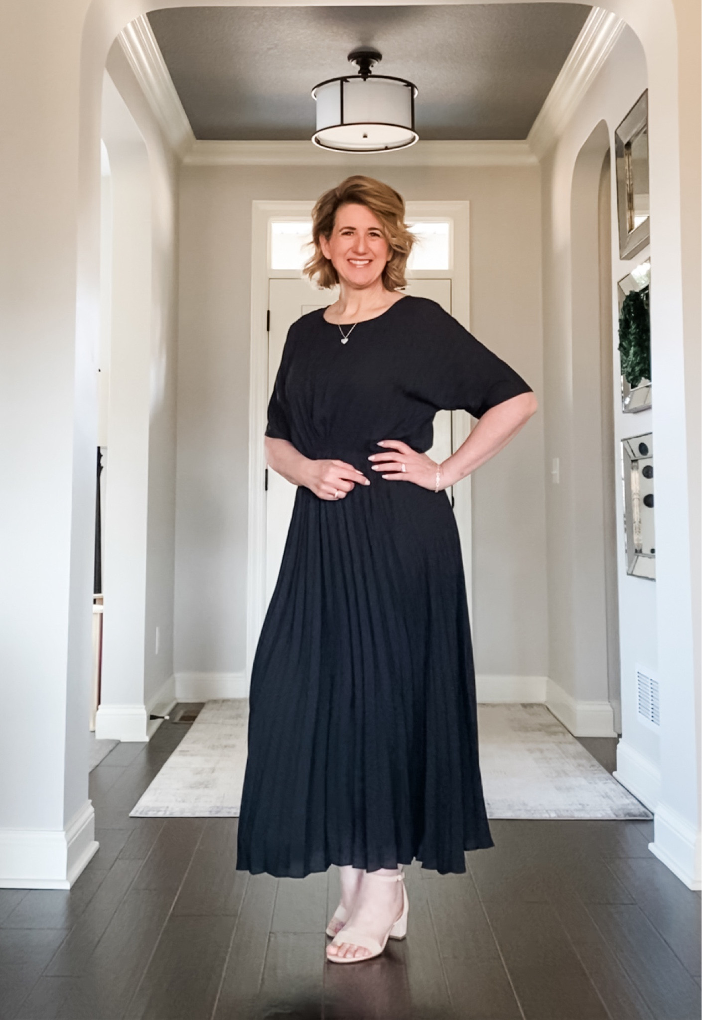 This dress ticks all the boxes!
⭐️comfort 
⭐️no wrinkle 
⭐️lined
⭐️perfect for any occasion 

#LTKtravel #LTKparties #LTKstyletip