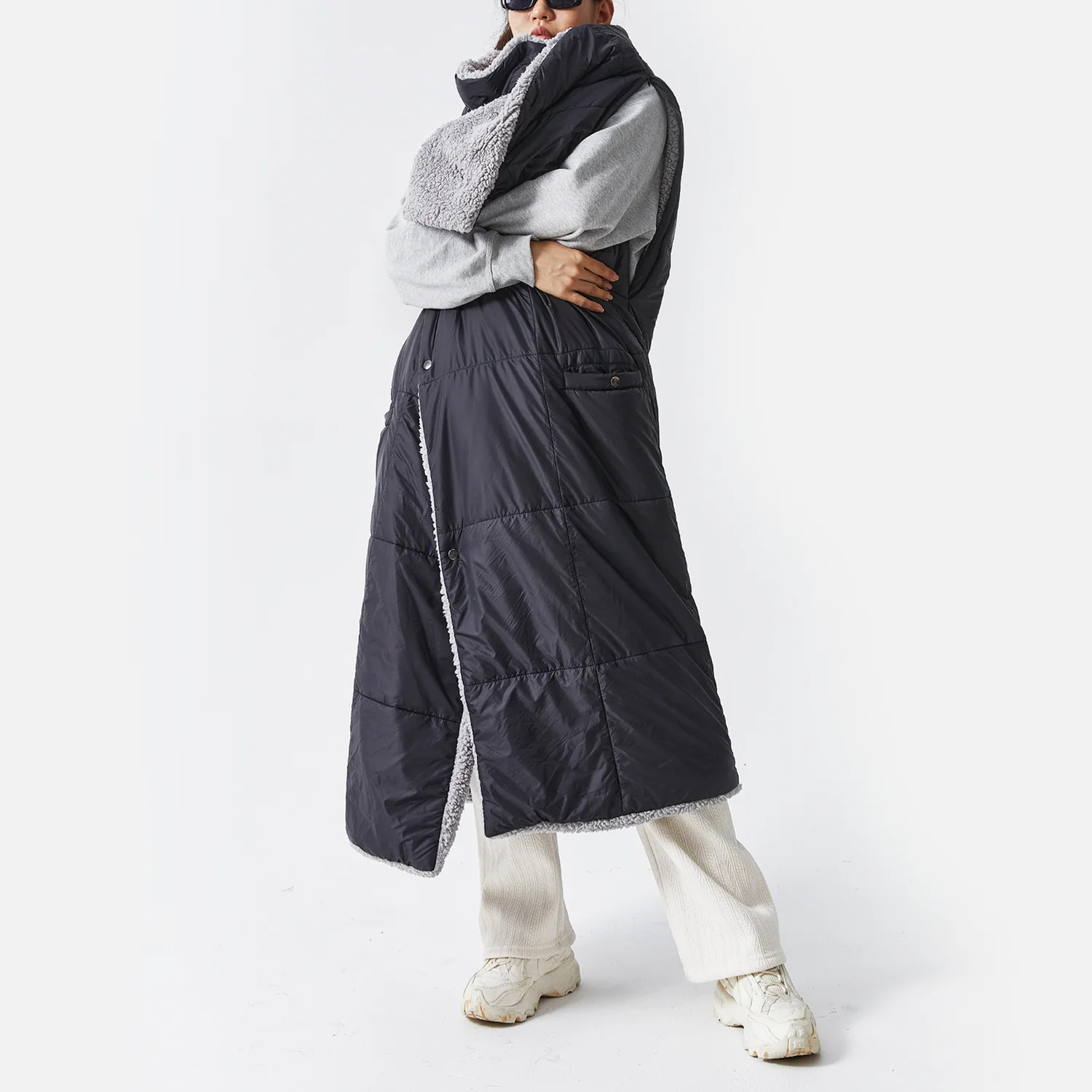 Wearable Battery Operated Heated Blanket For Outdoors - Zonli | Zonli Partnership Program