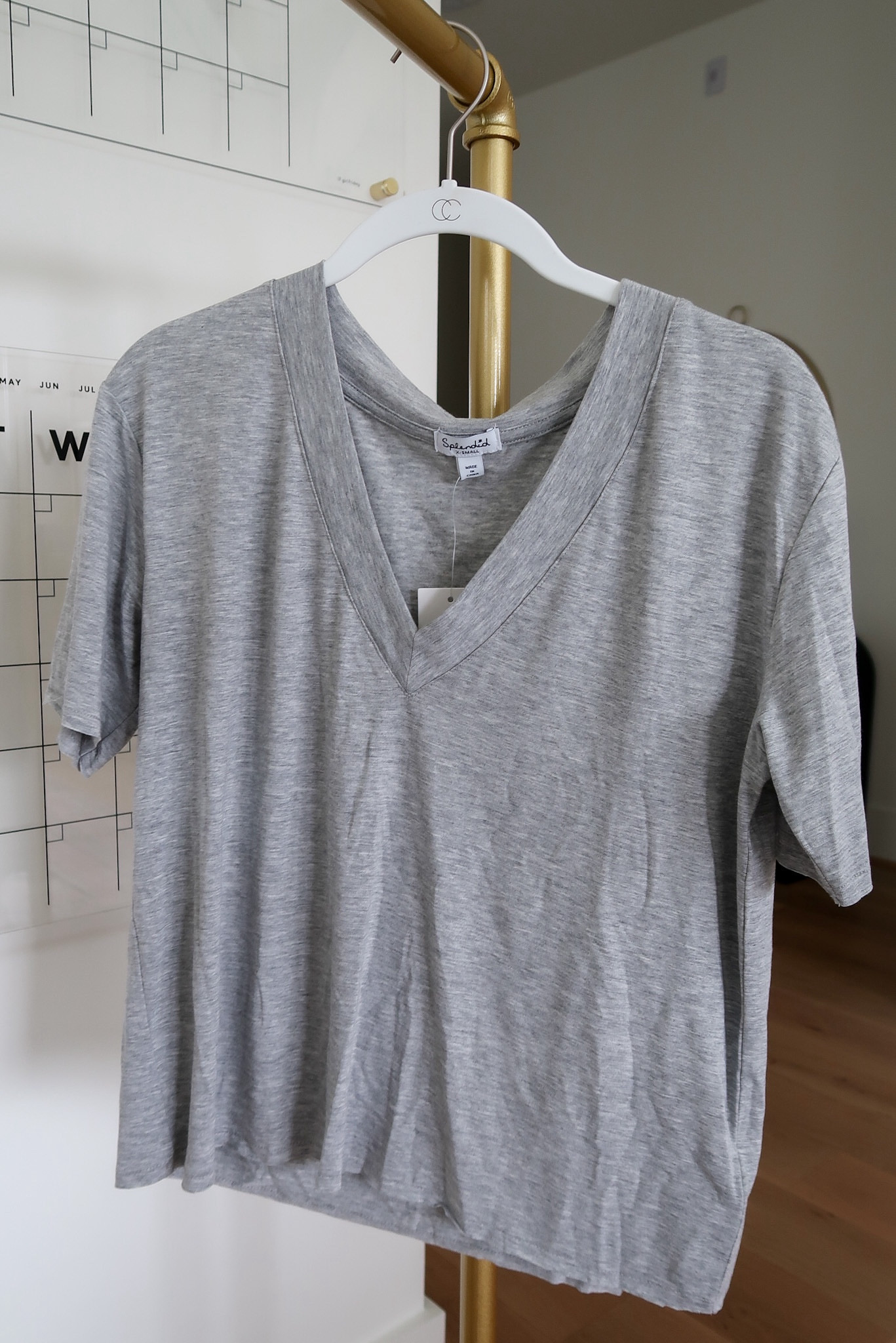 Nordstrom Sale - What I Bought! 

Splendid is one of my favorite brands and I found this silky soft v-neck silky soft v-neck tee that gives the perfect front tuck and drape.

Fits TTS: XS

#LTKOver40 #LTKxNSale #LTKSaleAlert