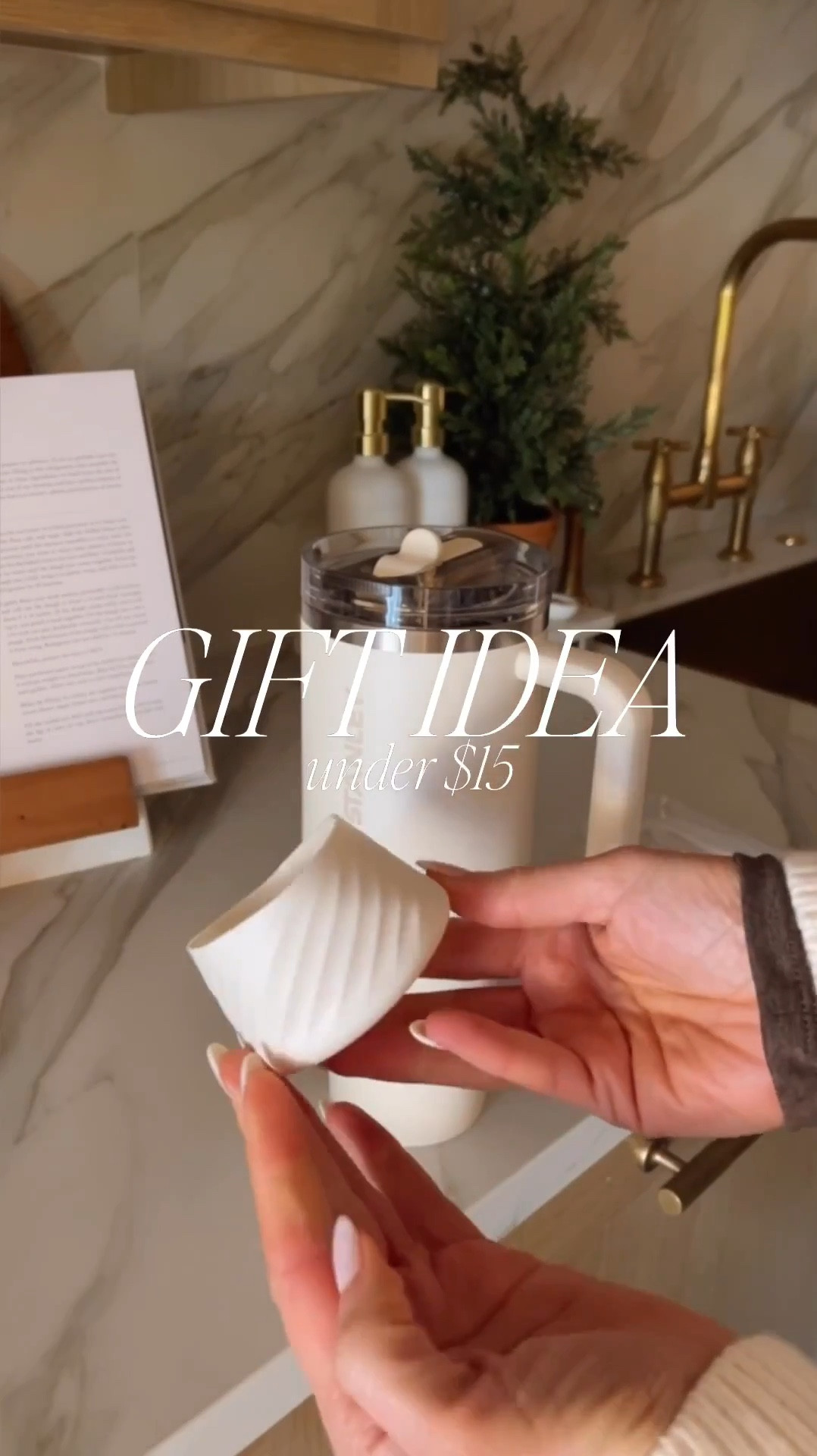 Gift idea for teens, girls or your friend! 


#LTKFindsUnder50 #LTKHoliday #LTKGiftGuide