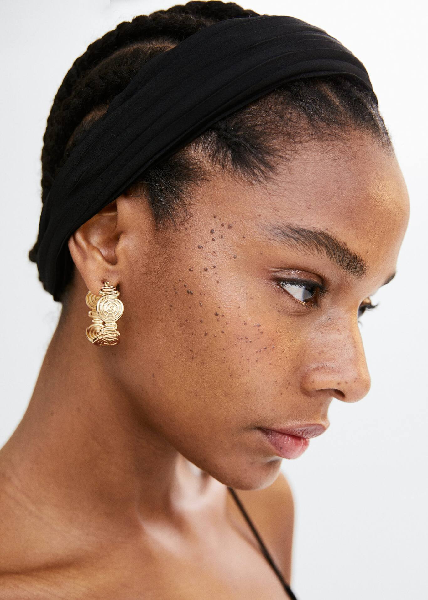 Spiral hoop earrings | MANGO (US)